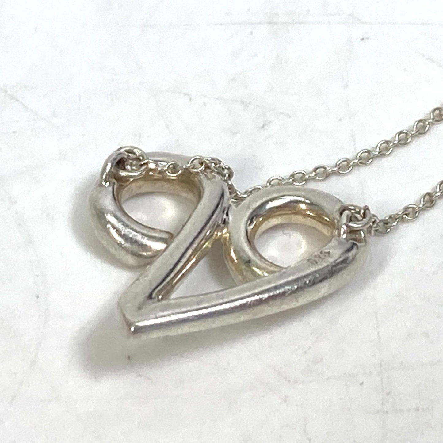 Tiffany&Co. Tiffany V Initial Paloma Picasso Accessory Pendant Necklace Sv925