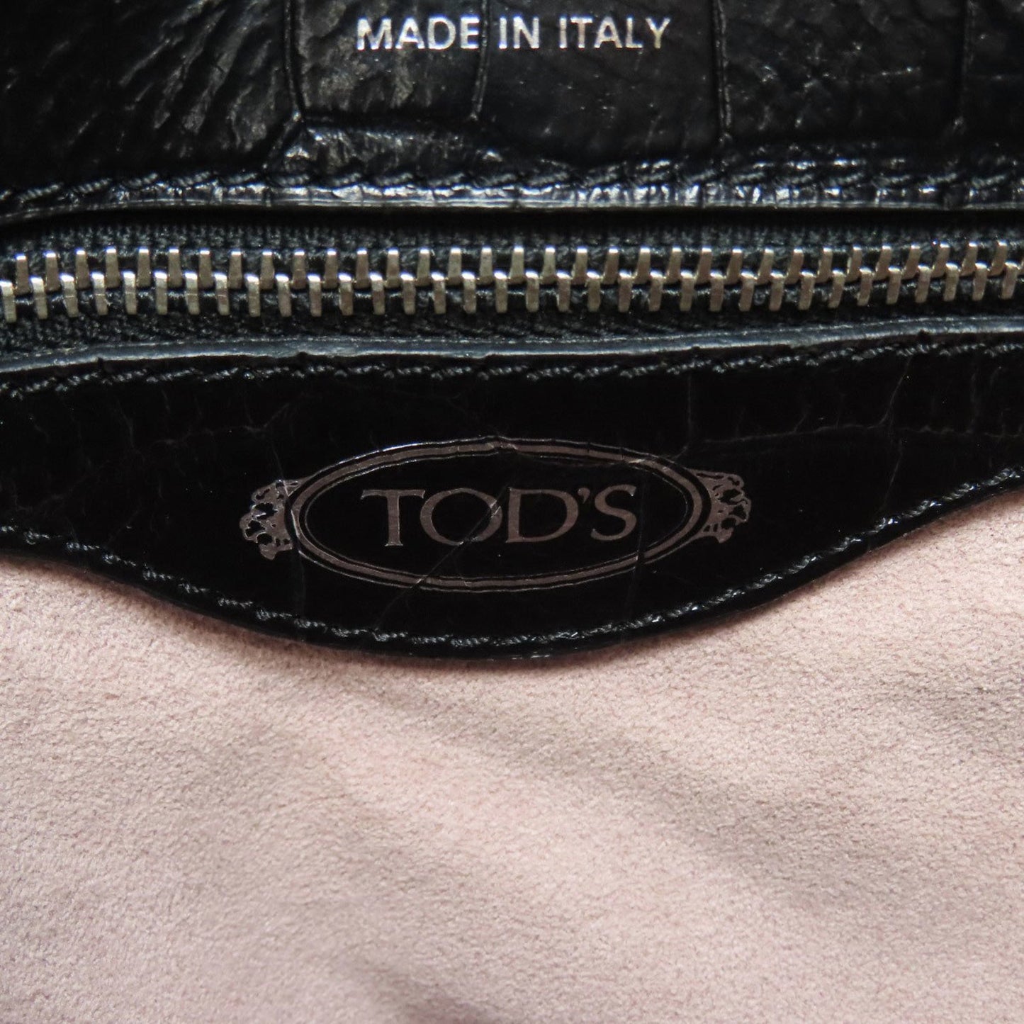 Tod'S Embossed Double T 2-Way Leather Handbag