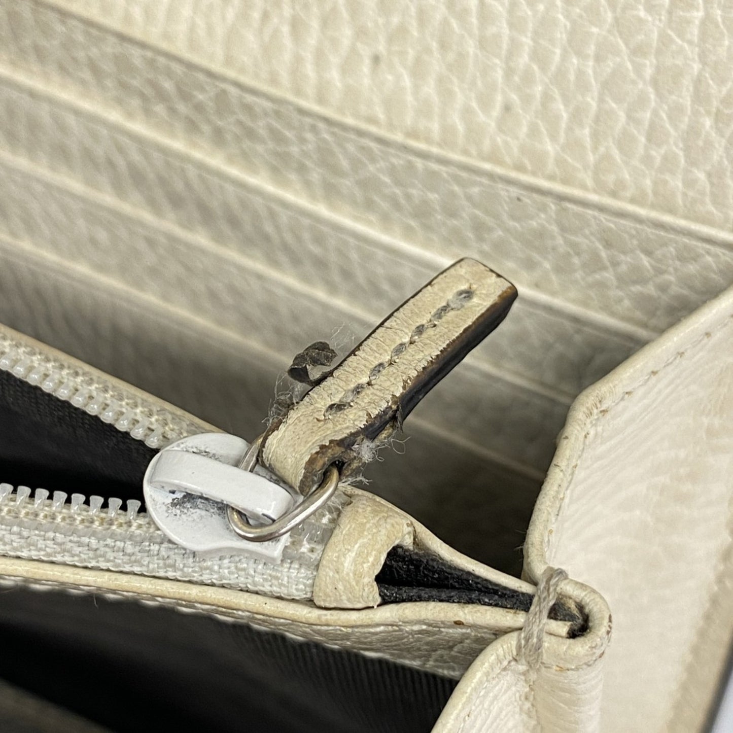 Gucci Gg Marmont Supreme Long Wallet 456116 Beige