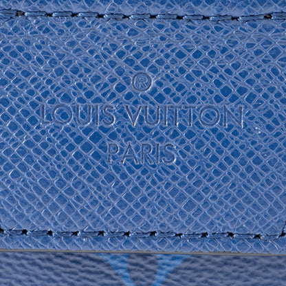 Louis Vuitton Dopp Kit Clutch Bag/Second Bag M30849 Monogram | Taiga Leather Blue