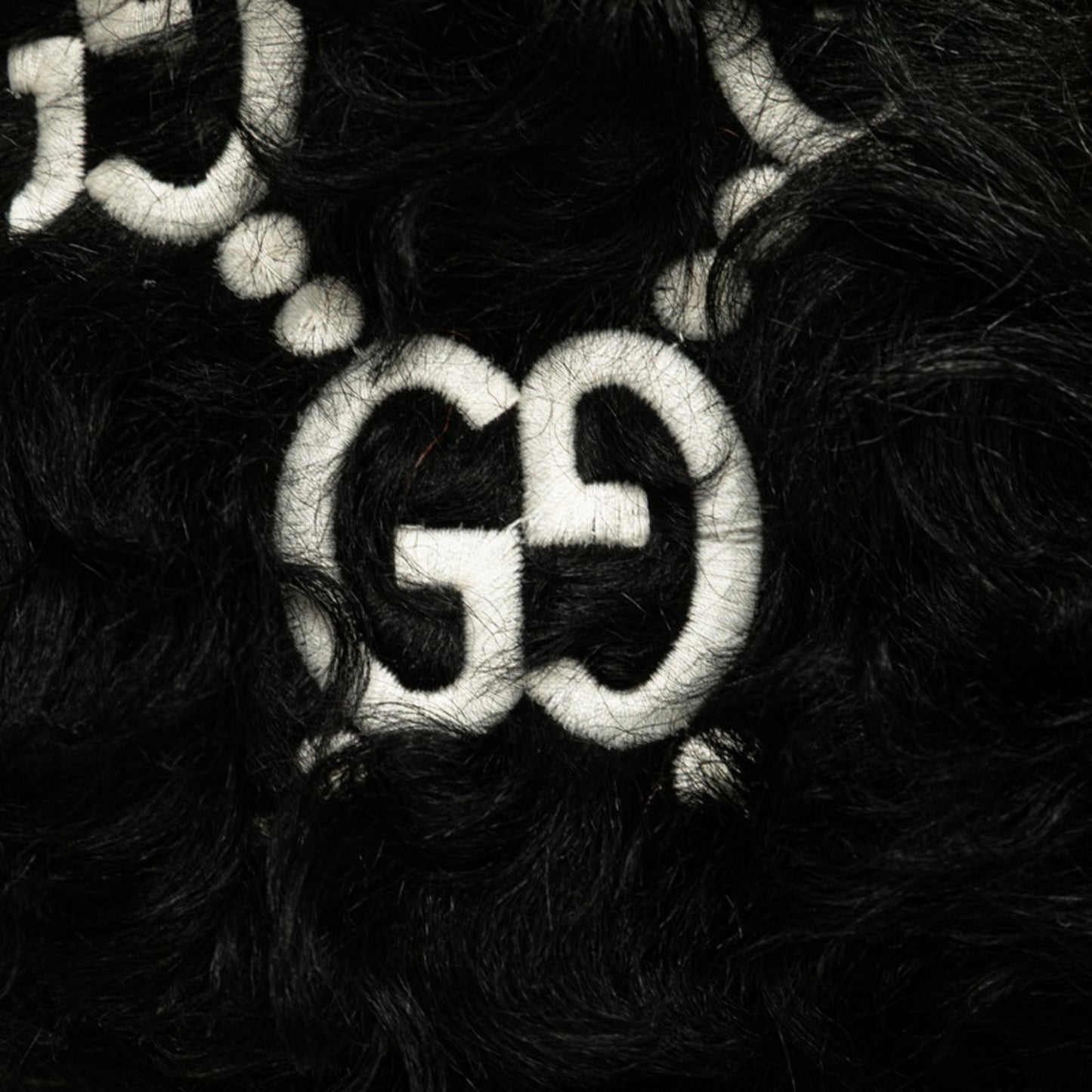 Gucci Gg Marmont Pattern Chain Shoulder Bag/Handbag 752026 Black/White Faux Fur/Leather