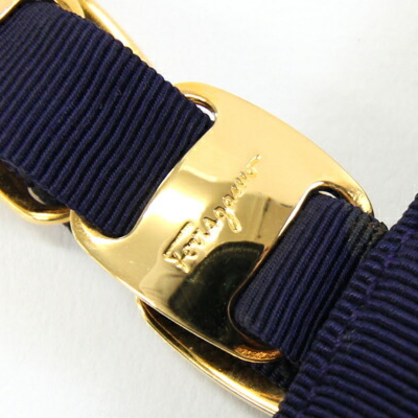 Salvatore Ferragamo Vara 21 5251 Handbag In Navy Blue Canvas