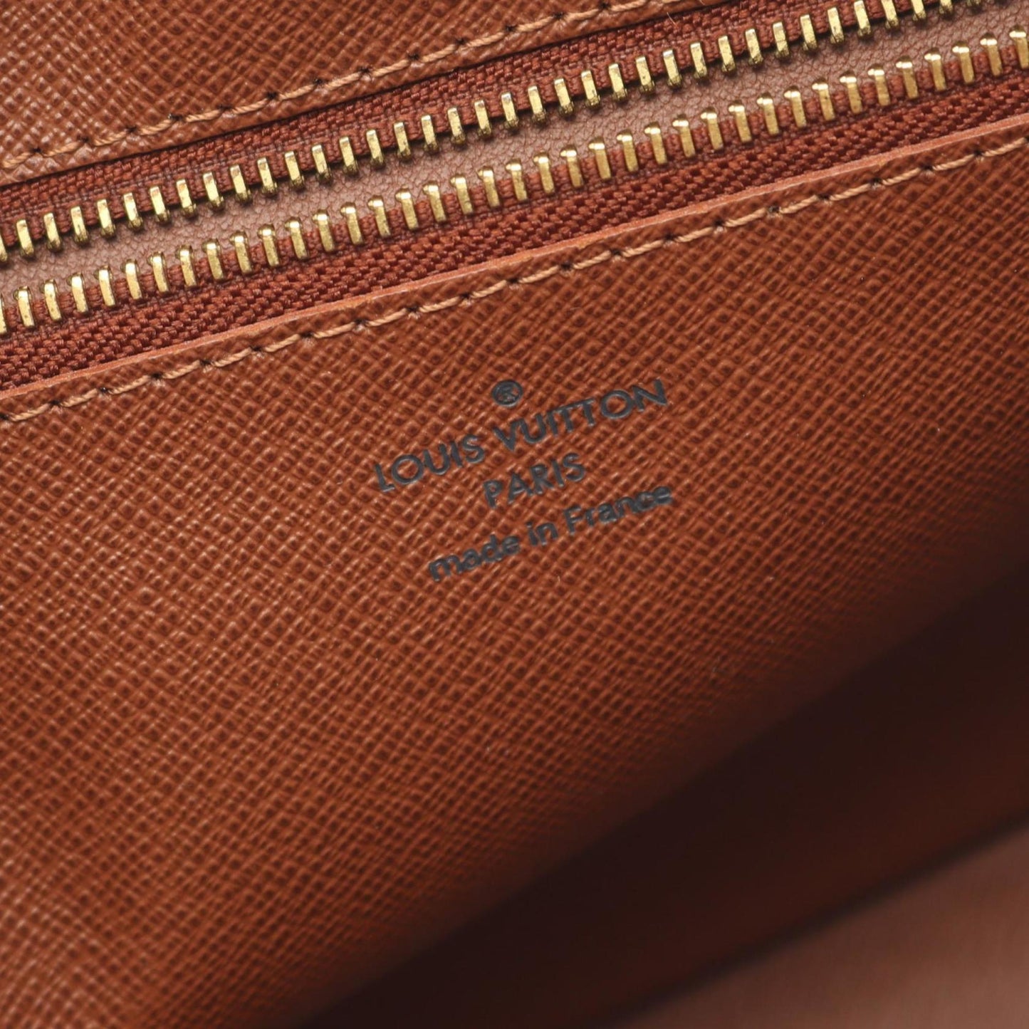 Louis Vuitton Trocadero 27 Shoulder Bag