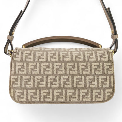 Fendi Zucca Baguette Tapestry Fabric Phone Pouch Shoulder Bag 7As142 Greige
