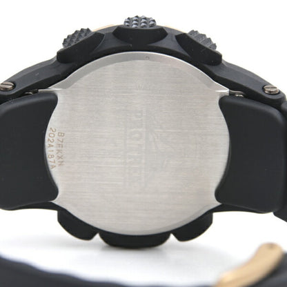 Casio Men'S Pro Trek Tough Solar Watch With Rubber Strap