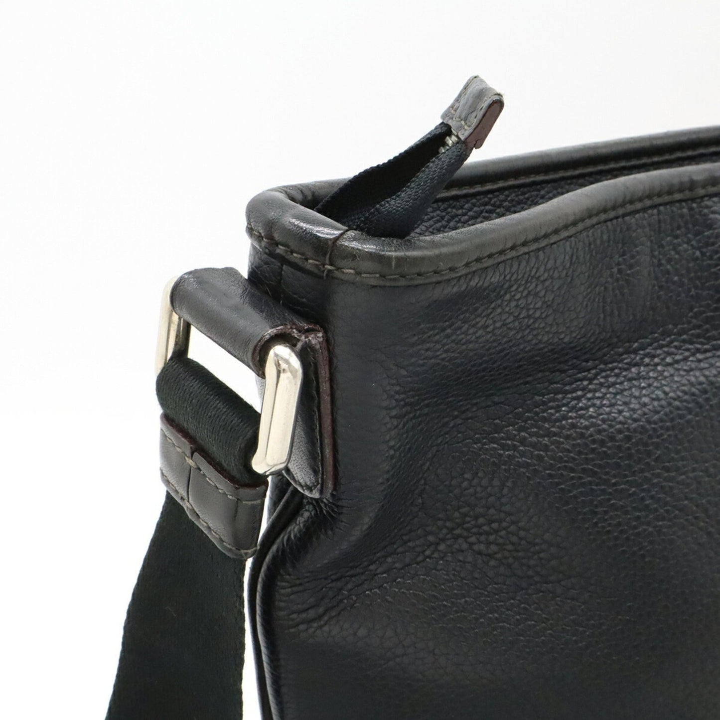 Loewe Anagram Shoulder Bag Leather Black 323.26.B30