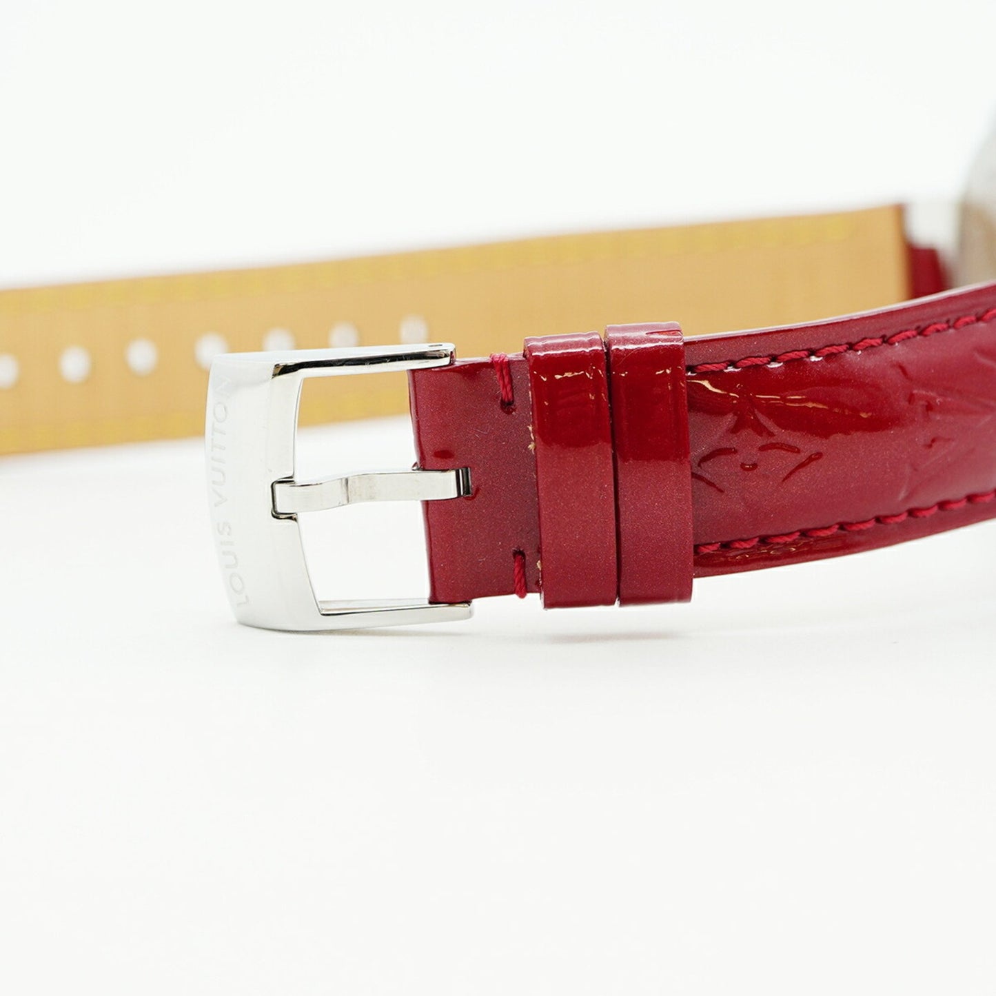 Louis Vuitton Tambour Q132H White Dial