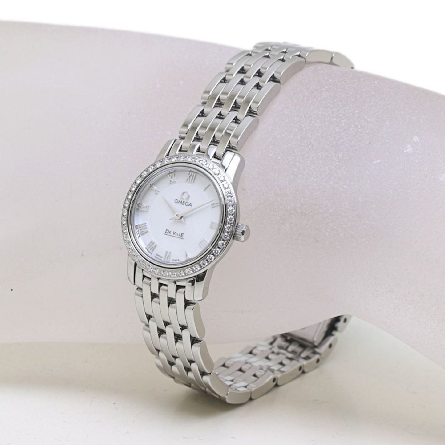 Omega De Ville Prestige Diamond Bezel 4575.71.00