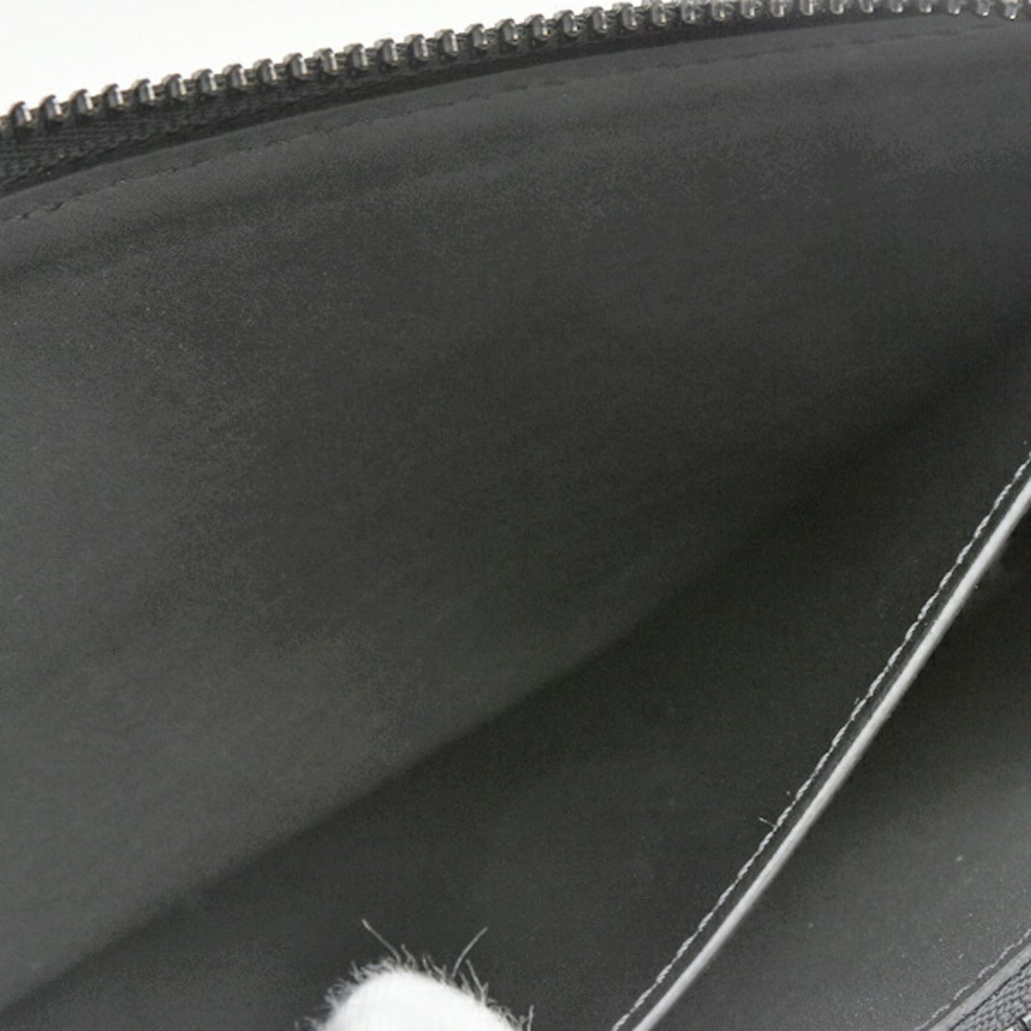 Louis Vuitton Men'S Zippy Wallet