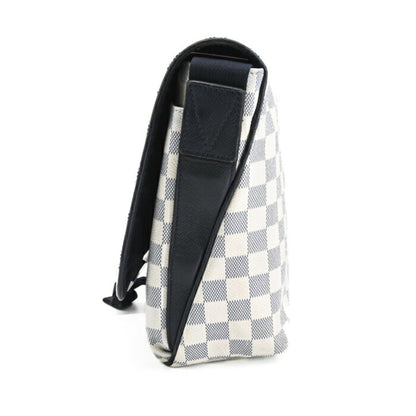 Louis Vuitton Damier Chance Matchpoint Shoulder Bag In White And Navy