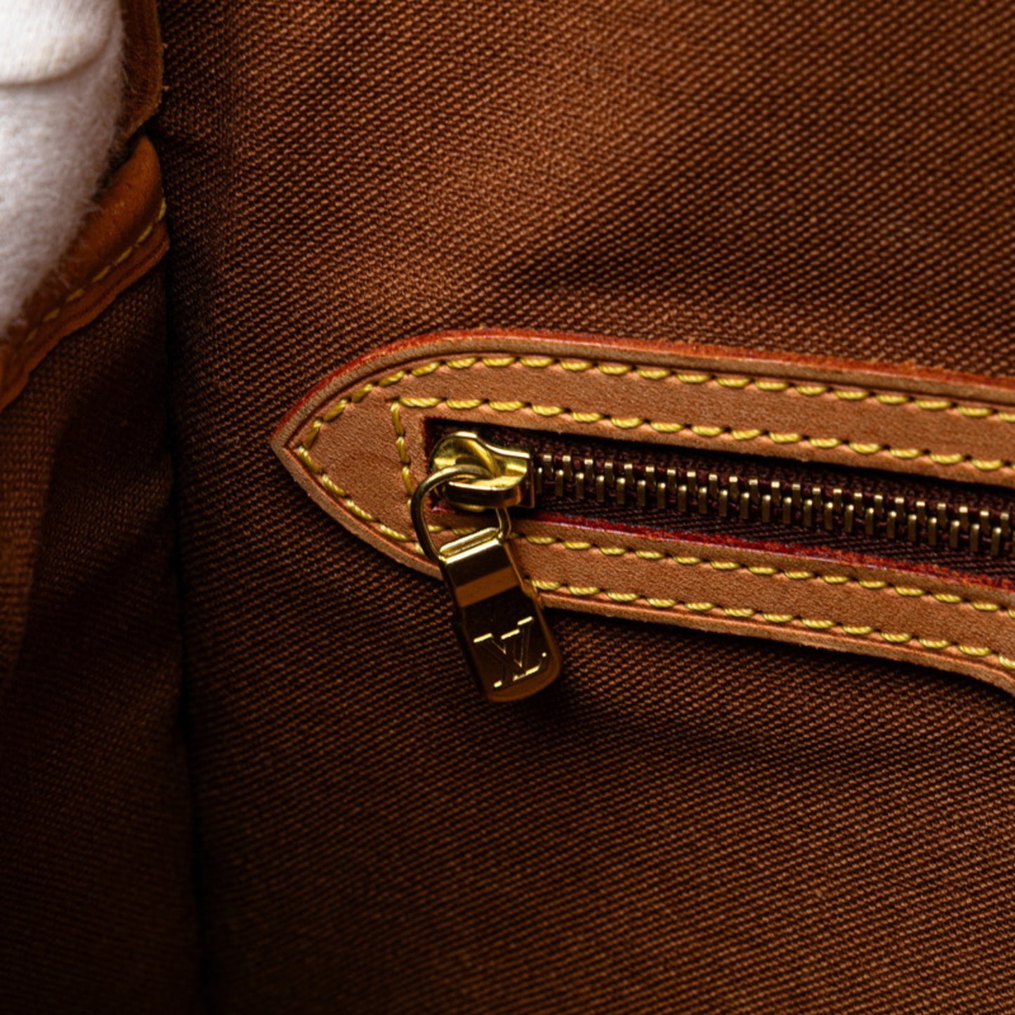 Louis Vuitton Monogram Sologne Crossbody Shoulder Bag M42250 Brown Leather