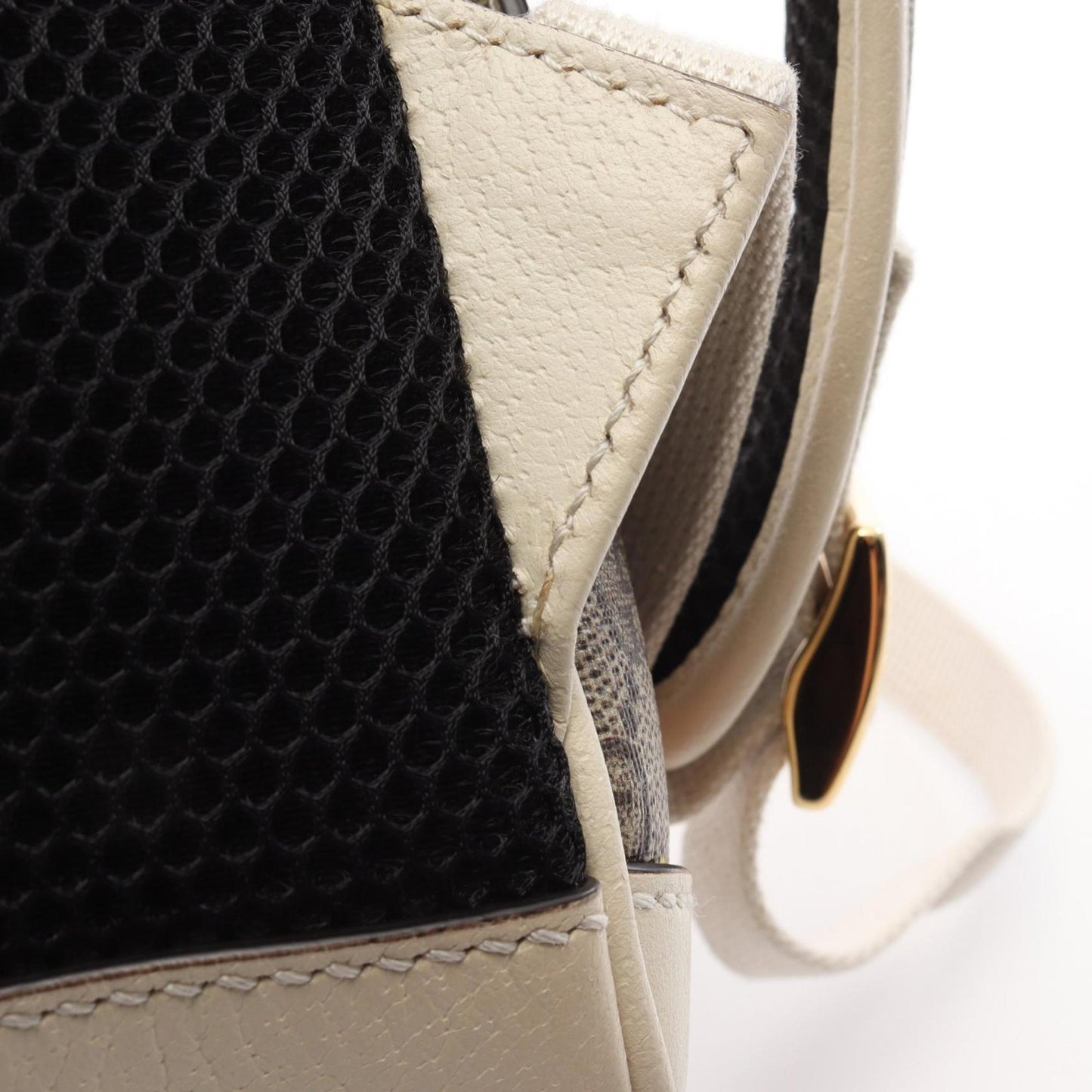 Gucci Les Pommes Apple & Heart Gg Supreme Backpack