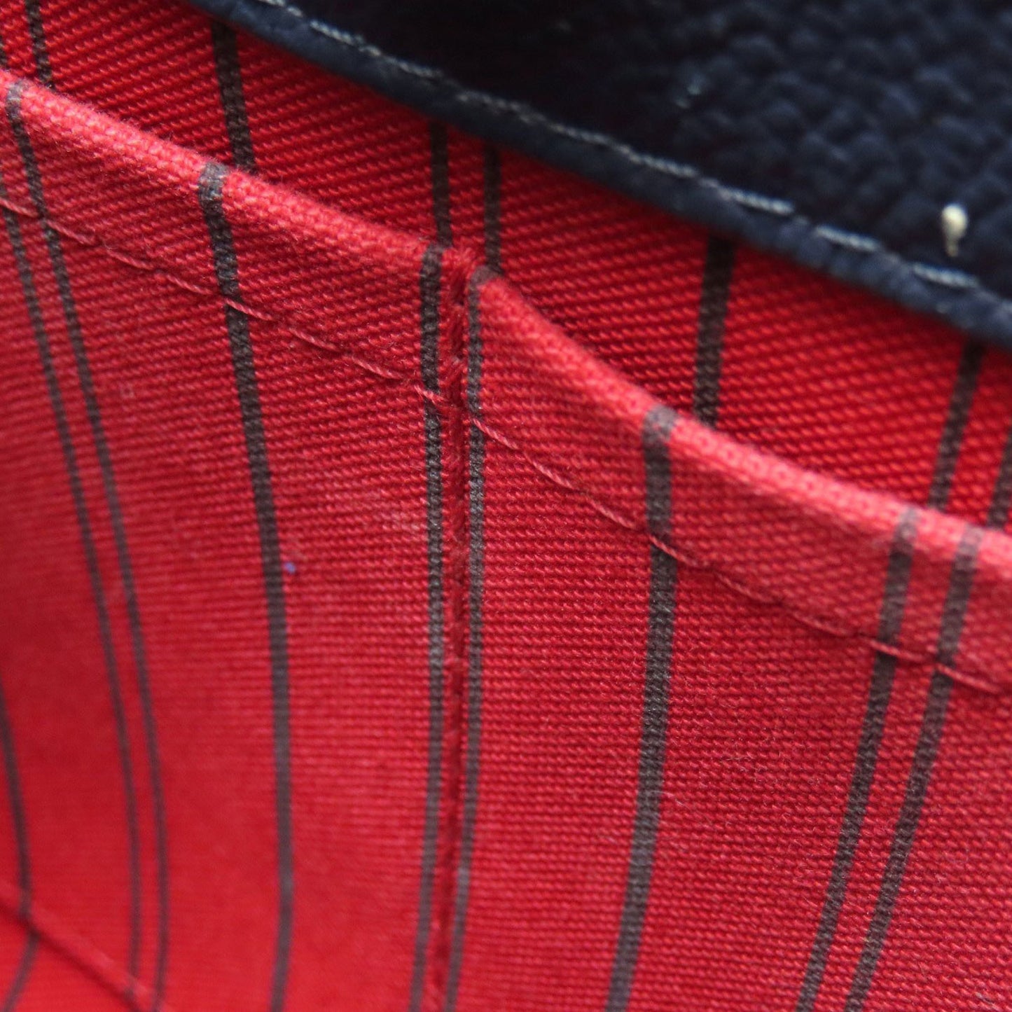 Louis Vuitton M42747 Montaigne Bb Handbag Empreinte