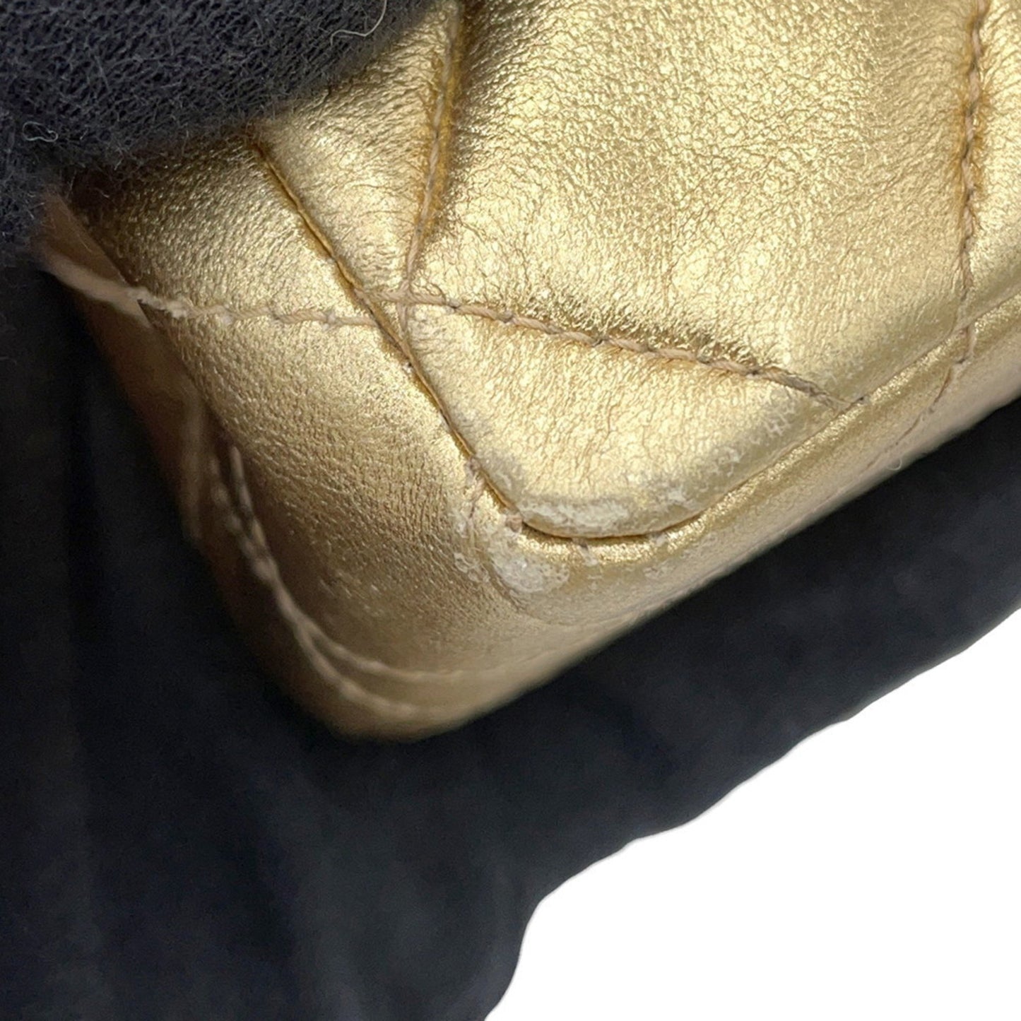 Chanel Chain Shoulder Bag Mini Matelasse 18 Coco Mark Lambskin Chanel A01115