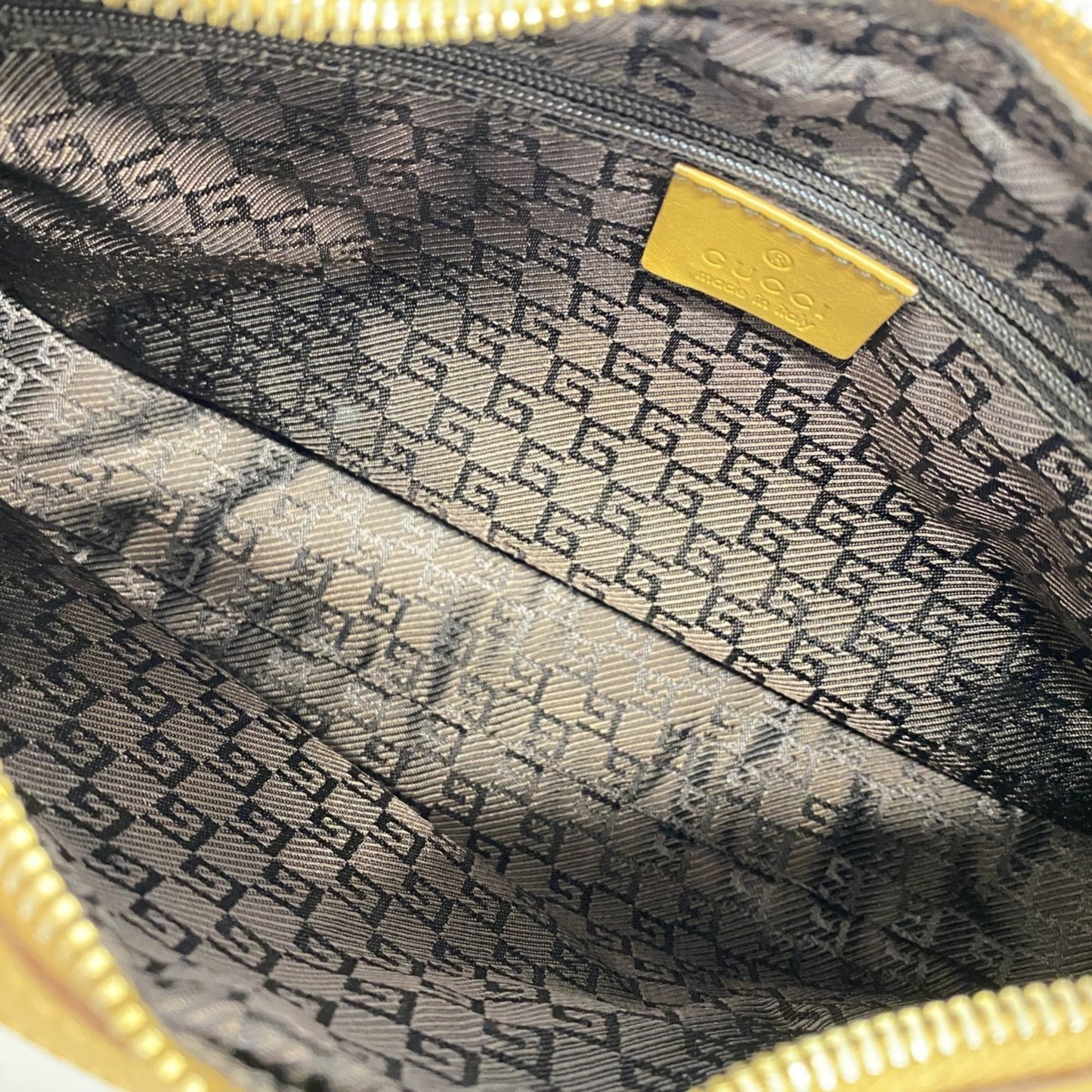 Gucci Shoulder Bag 001 3812 Suede Brown