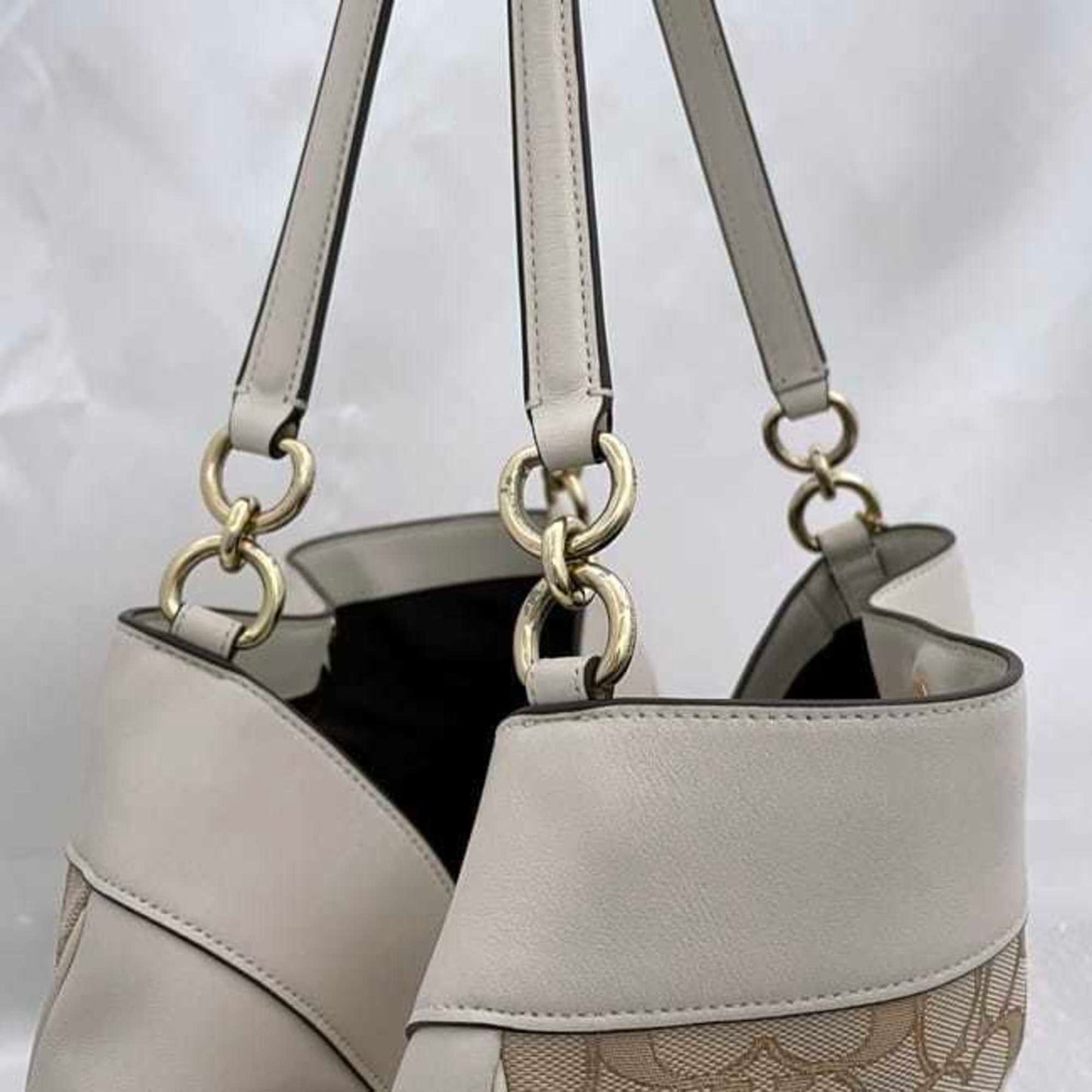 Coach Tote Bag Ec-23009 White Cream Signature F27579 Leather Canvas Coach Genuine
