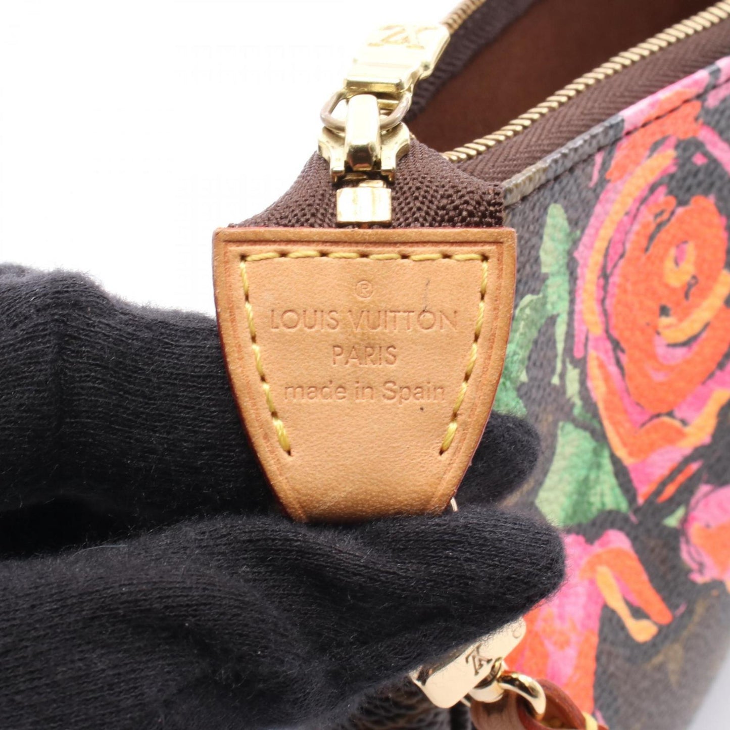 Louis Vuitton Pochette Accessoires Handbag