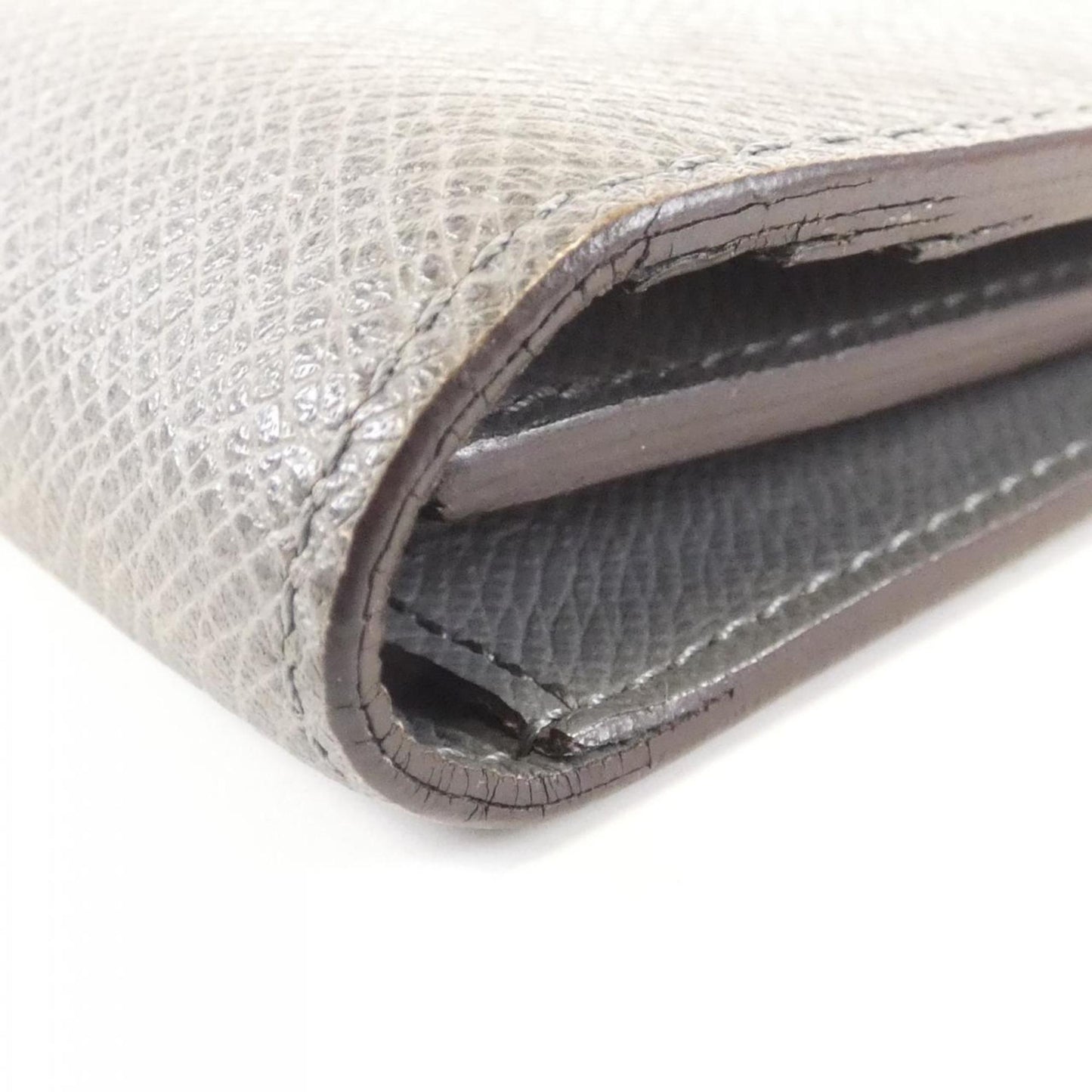 Louis Vuitton Taiga Portefeuille Brazza M32653 Wallet