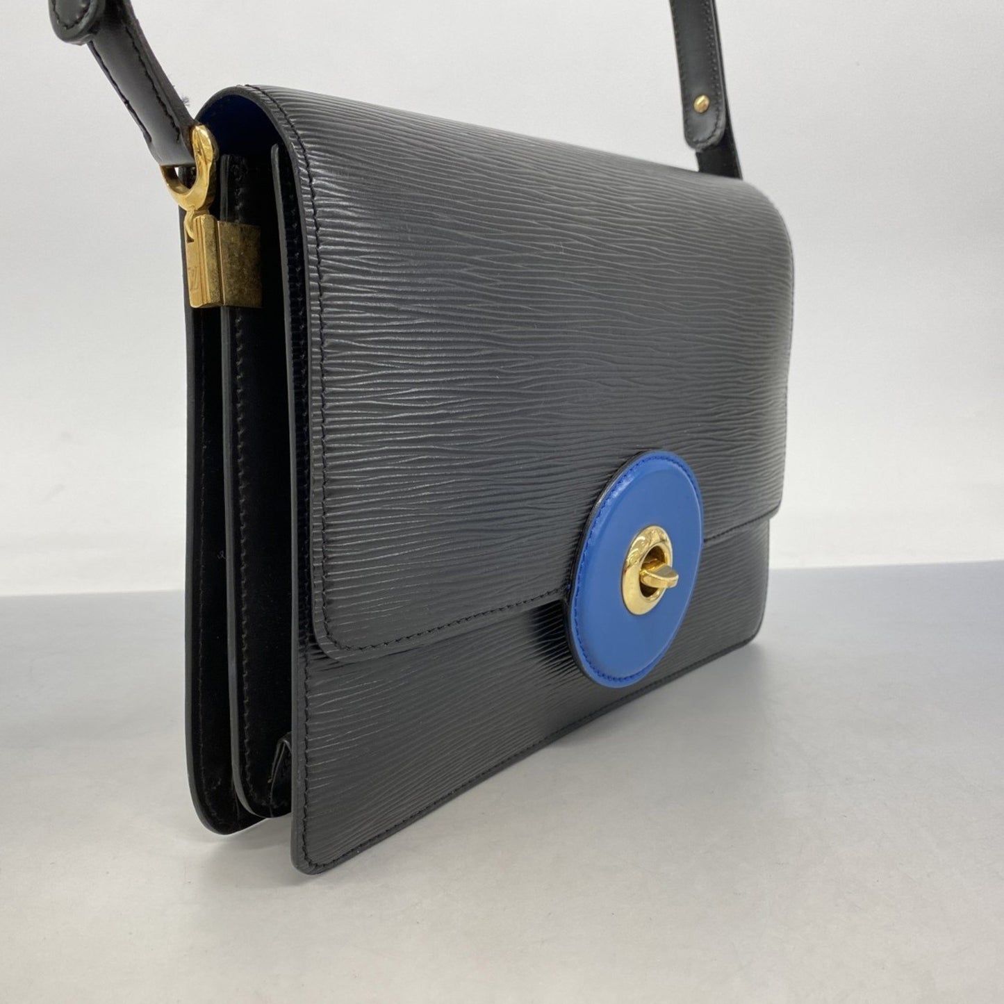 Louis Vuitton Epi Free Run Shoulder Bag M52415 Blue Noir