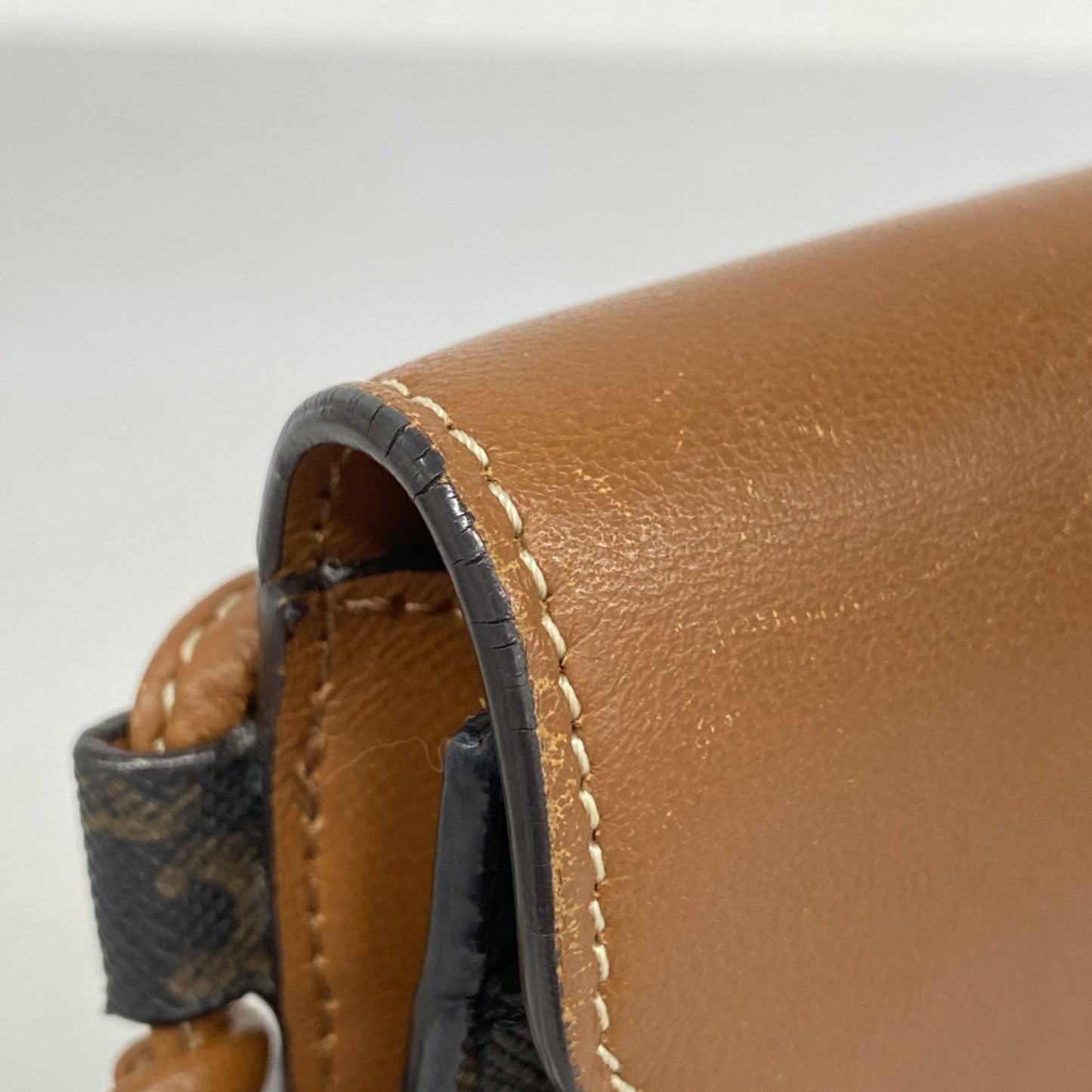 Celine Triomphe Mobile Pouch In Black