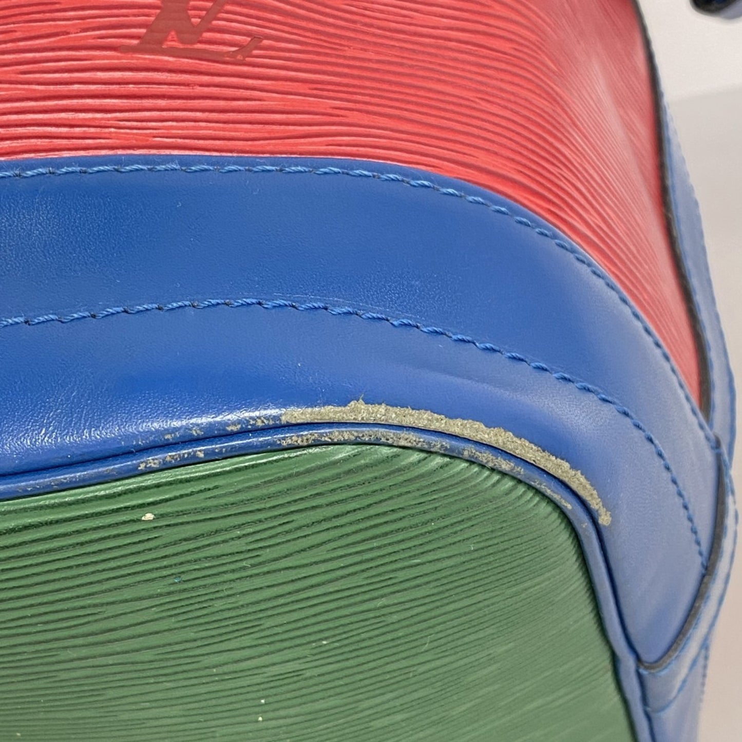 Louis Vuitton Epi Noe Shoulder Bag M44082 In Castilian Red