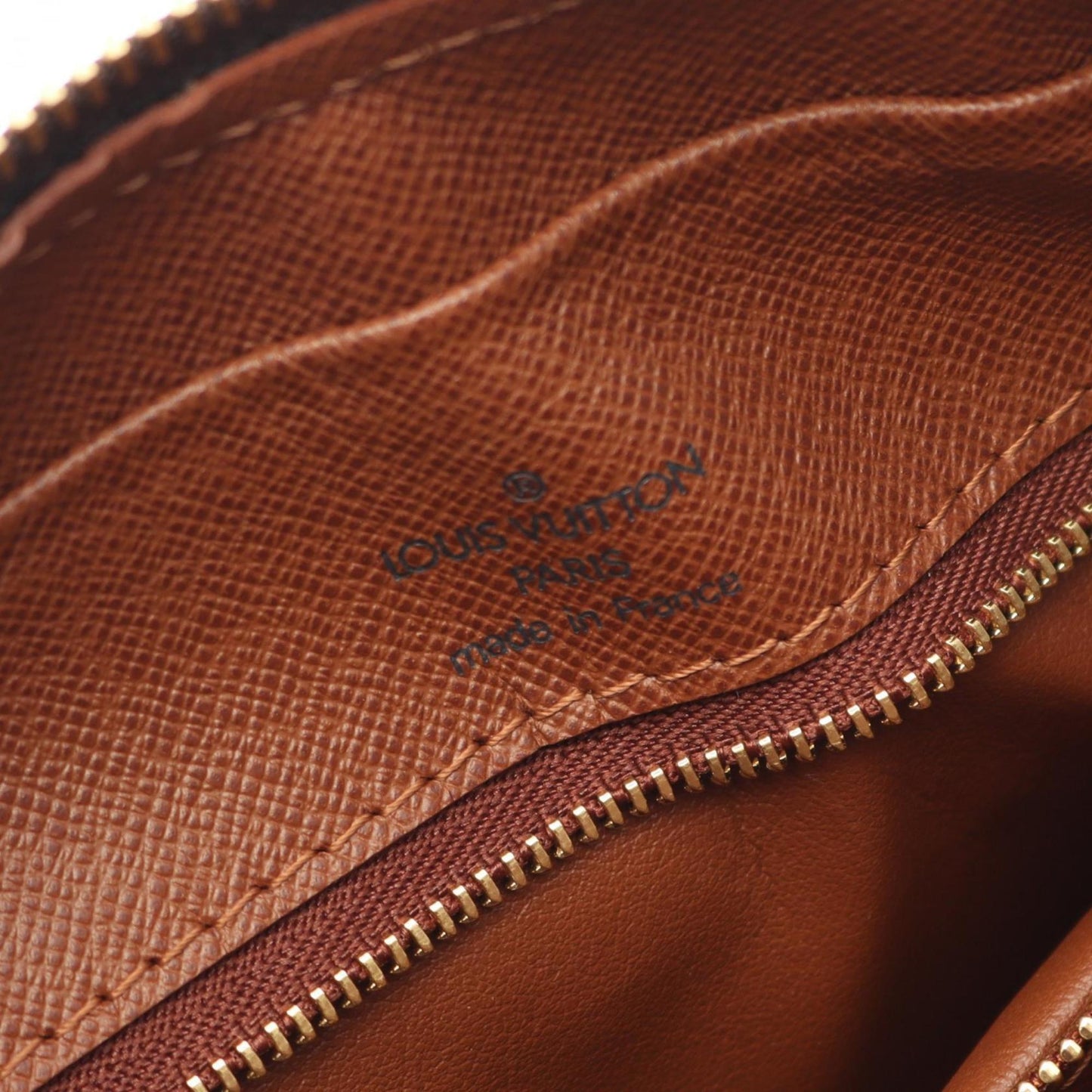 Louis Vuitton Nile Shoulder Bag Coated Canvas Leather Monogram