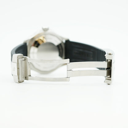 Breitling Superocean A17375 Black Dial