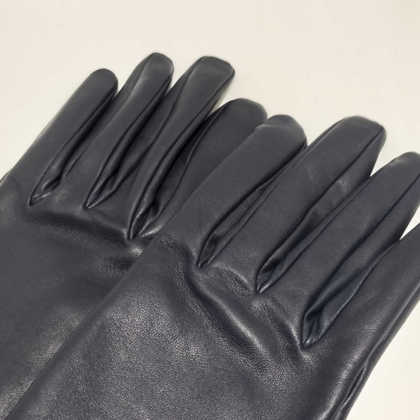 Hermes Dream Love Navy Lambskin Gloves