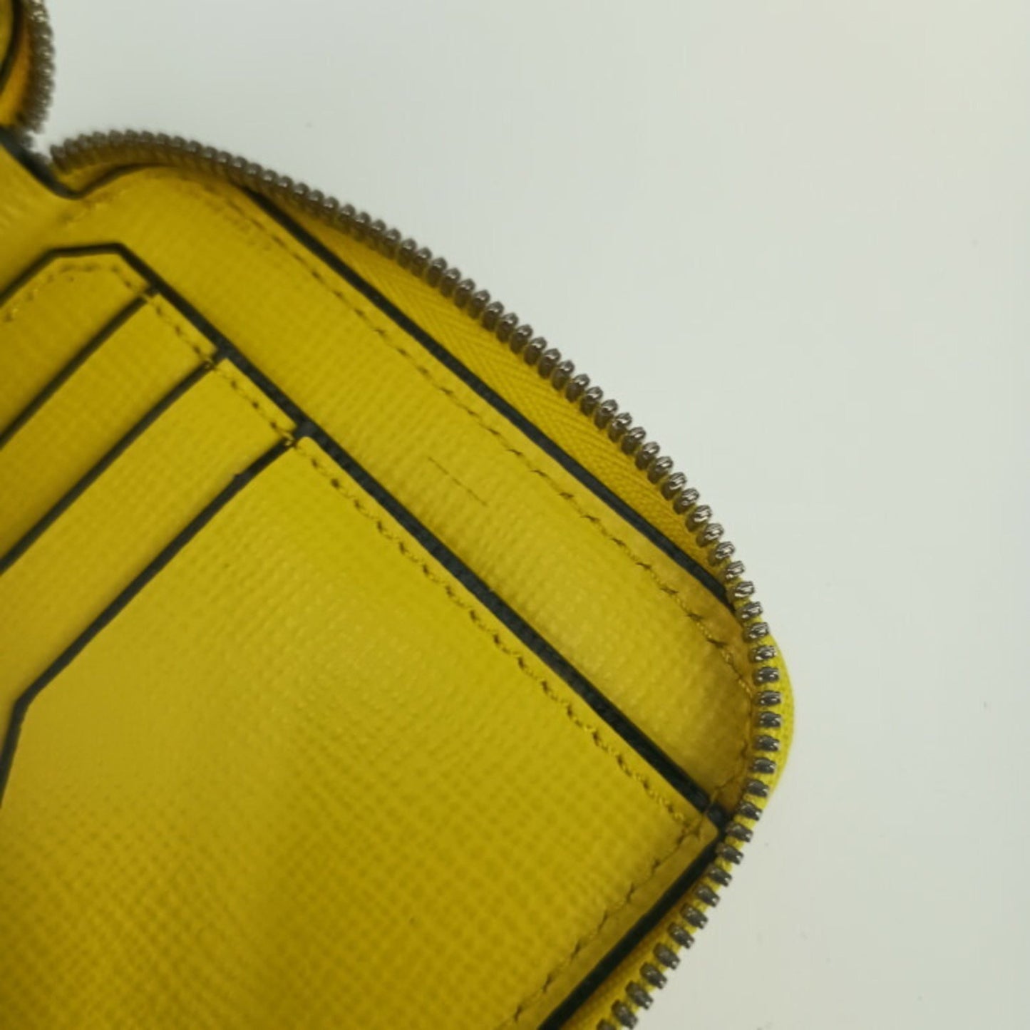 Valextra Zip-Around Card Holder V8L34 In Yellow Grained Calfskin For Men And Women