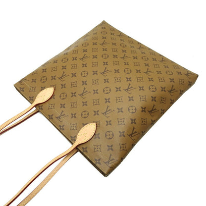 Louis Vuitton Carry It