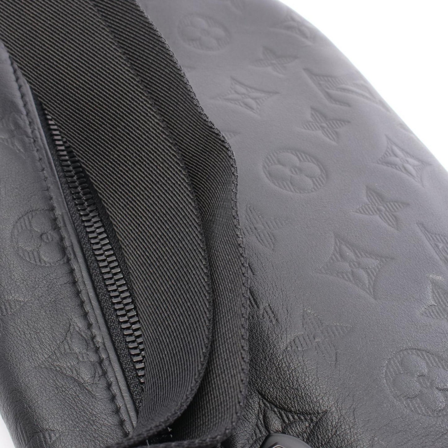 Louis Vuitton Discovery Bum Bag Pm Waist Bag/Body Leather Monogram Shadow