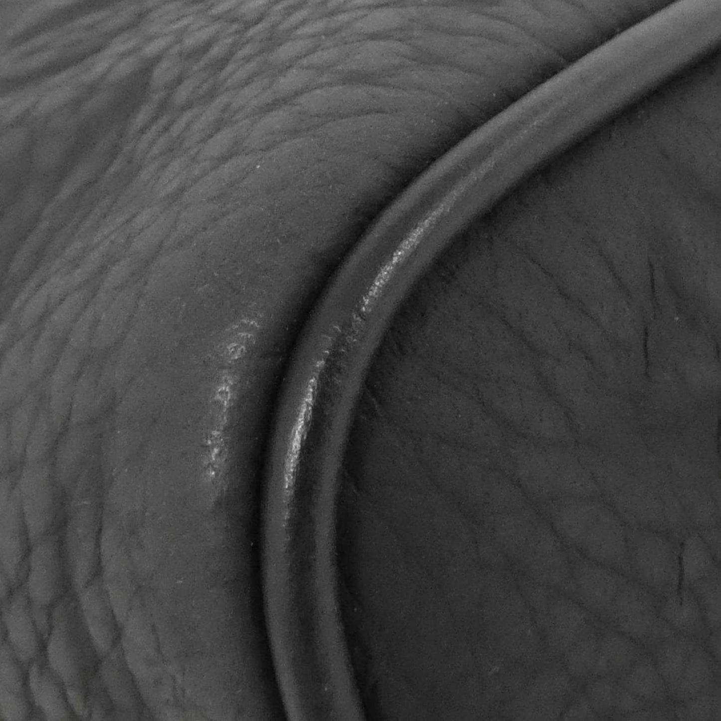 Louis Vuitton Taurillon Monogram Keepall Bandouliere 25Cm Boston Bag M20900