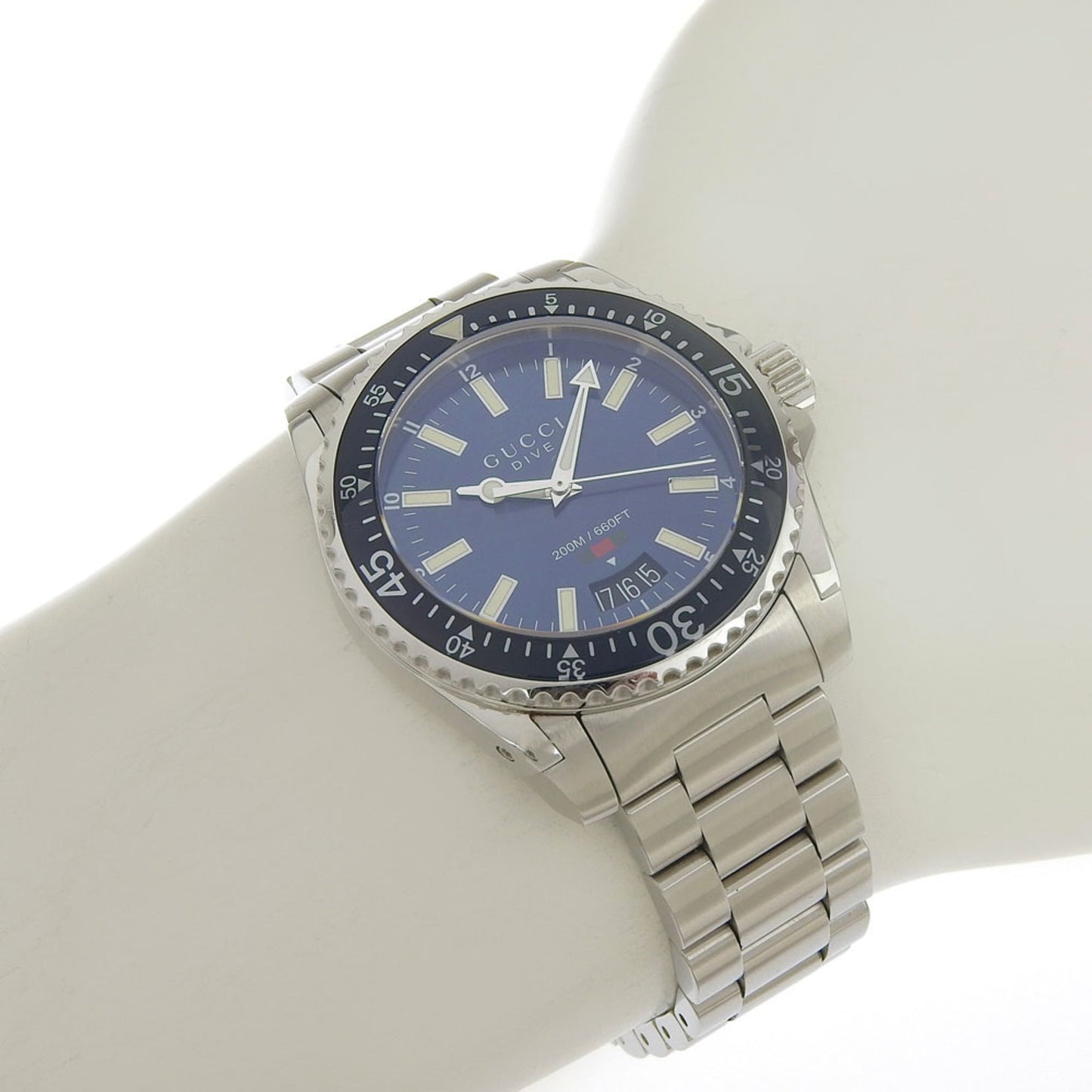 Gucci Dive 200M Date 136 3 Ya136311 Blue Dial Stainless Steel Quartz Watch 40Mm