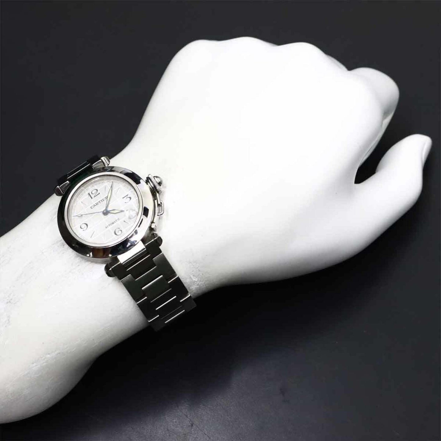 Cartier Pasha C W31023M7 Boys' Watch With Date Display