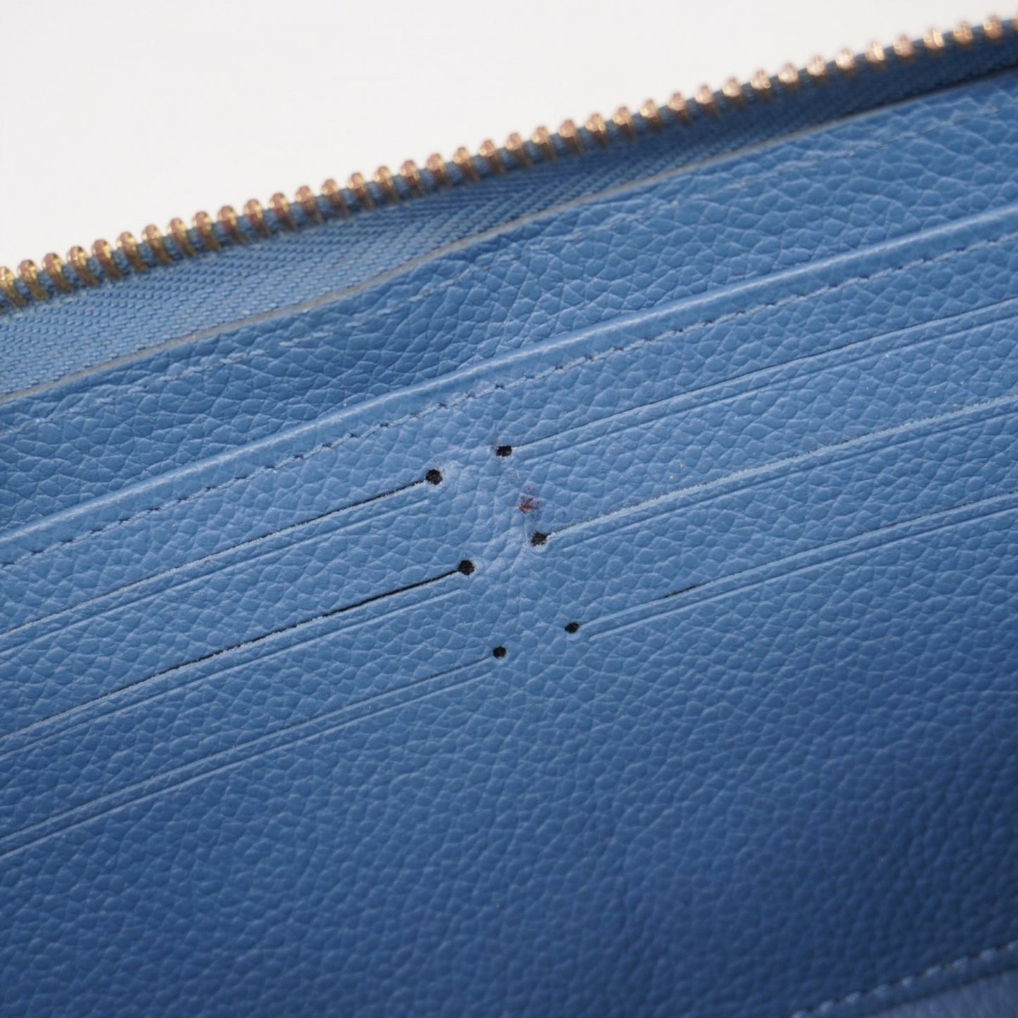 Louis Vuitton Monogram Empreinte Zippy Wallet M63925