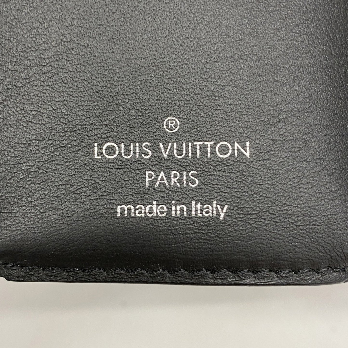 Louis Vuitton Monogram Eclipse Reverse Discovery Compact Wallet M45417
