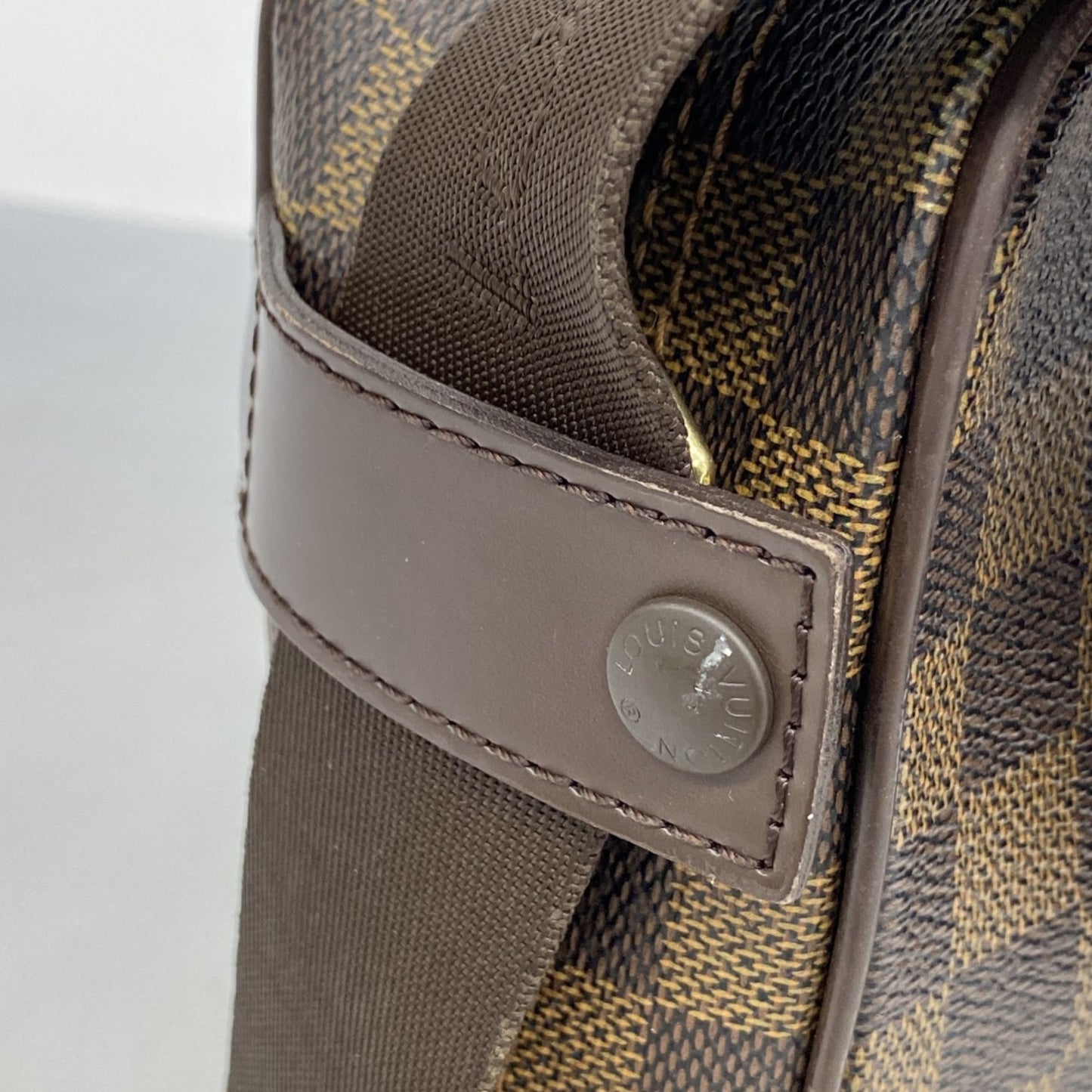 Louis Vuitton Damier Olaf Pm Shoulder Bag N41442 Ebene