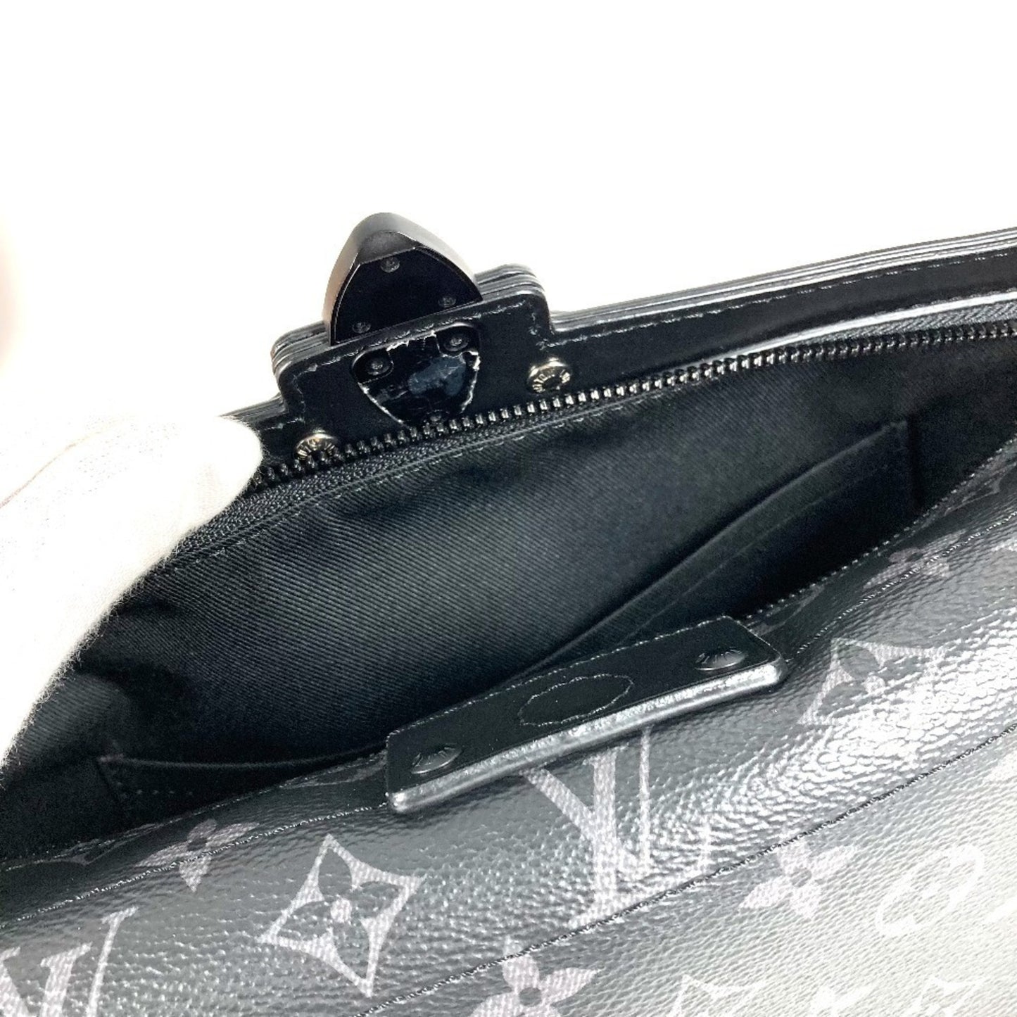 Louis Vuitton M11744 Monogram Eclipse Soul Trunk Ew 3-Way Bag