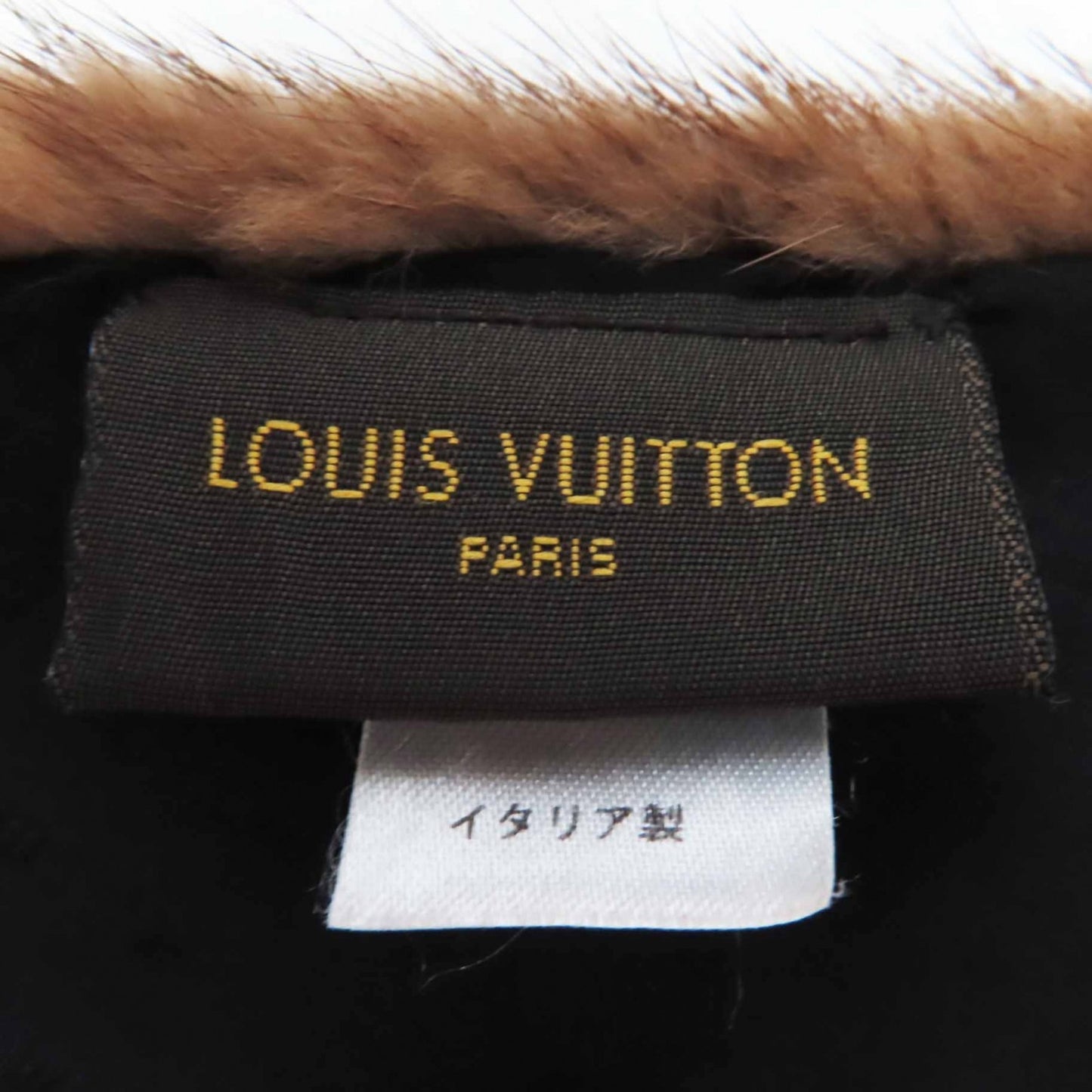 Louis Vuitton M78744 Monogram Echarpe Vison Mink And Silk-Lined Scarf