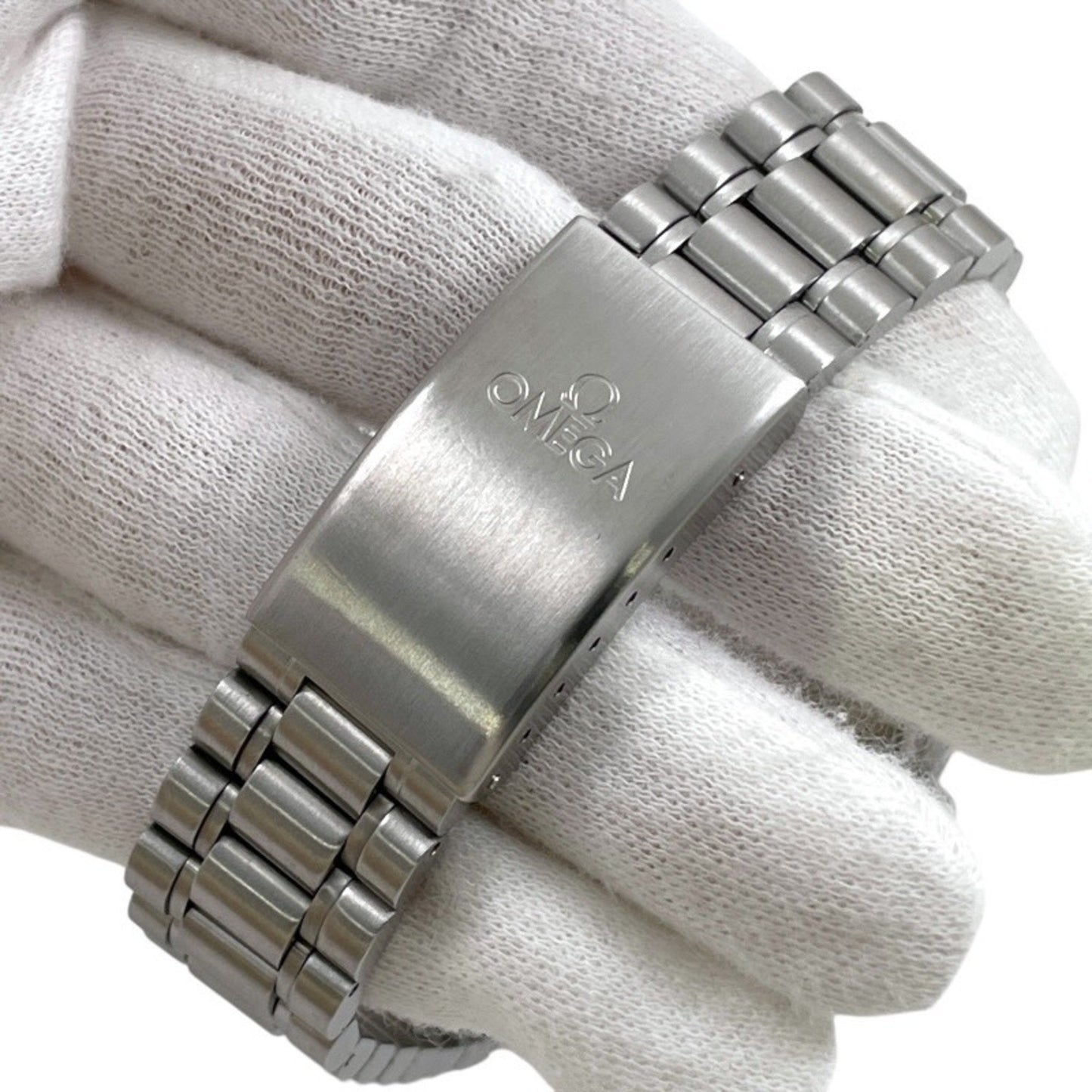 Omega Dynamic Chronograph 5240.50 Stainless Steel