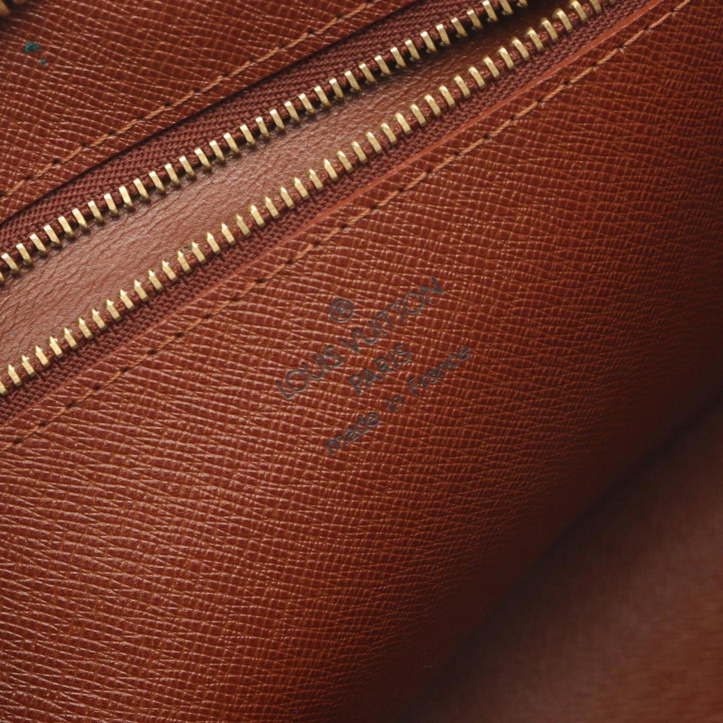 Louis Vuitton Trocadero 27 Shoulder Bag