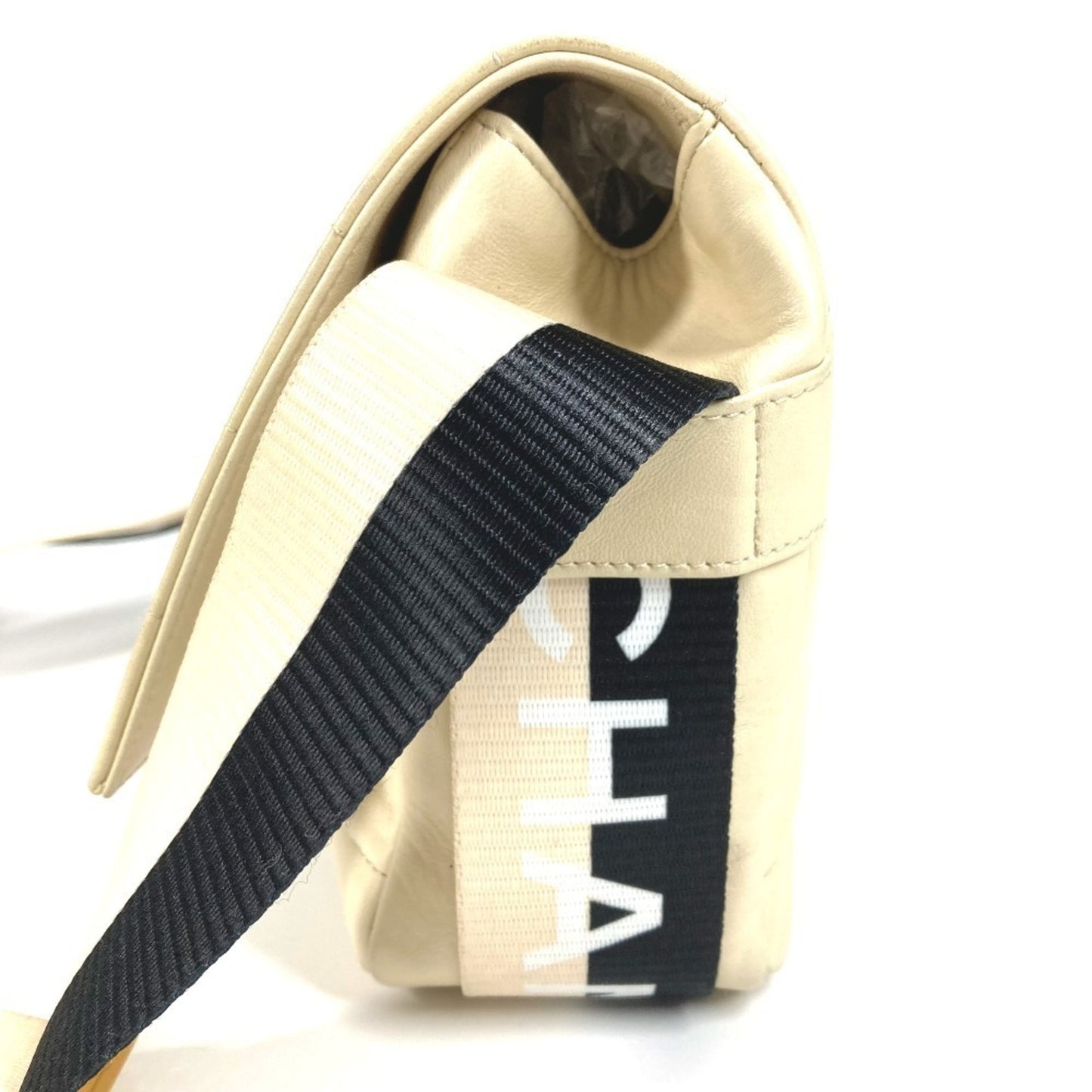 Chanel Cc Coco Mark Chocolate Bar Two-Tone Crossbody Flap Pochette Shoulder Bag In White Leather