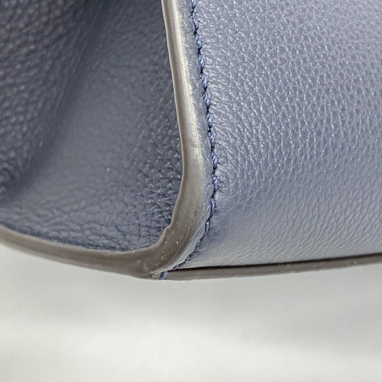 Fendi Roma Go To Leather Handbag In Navy