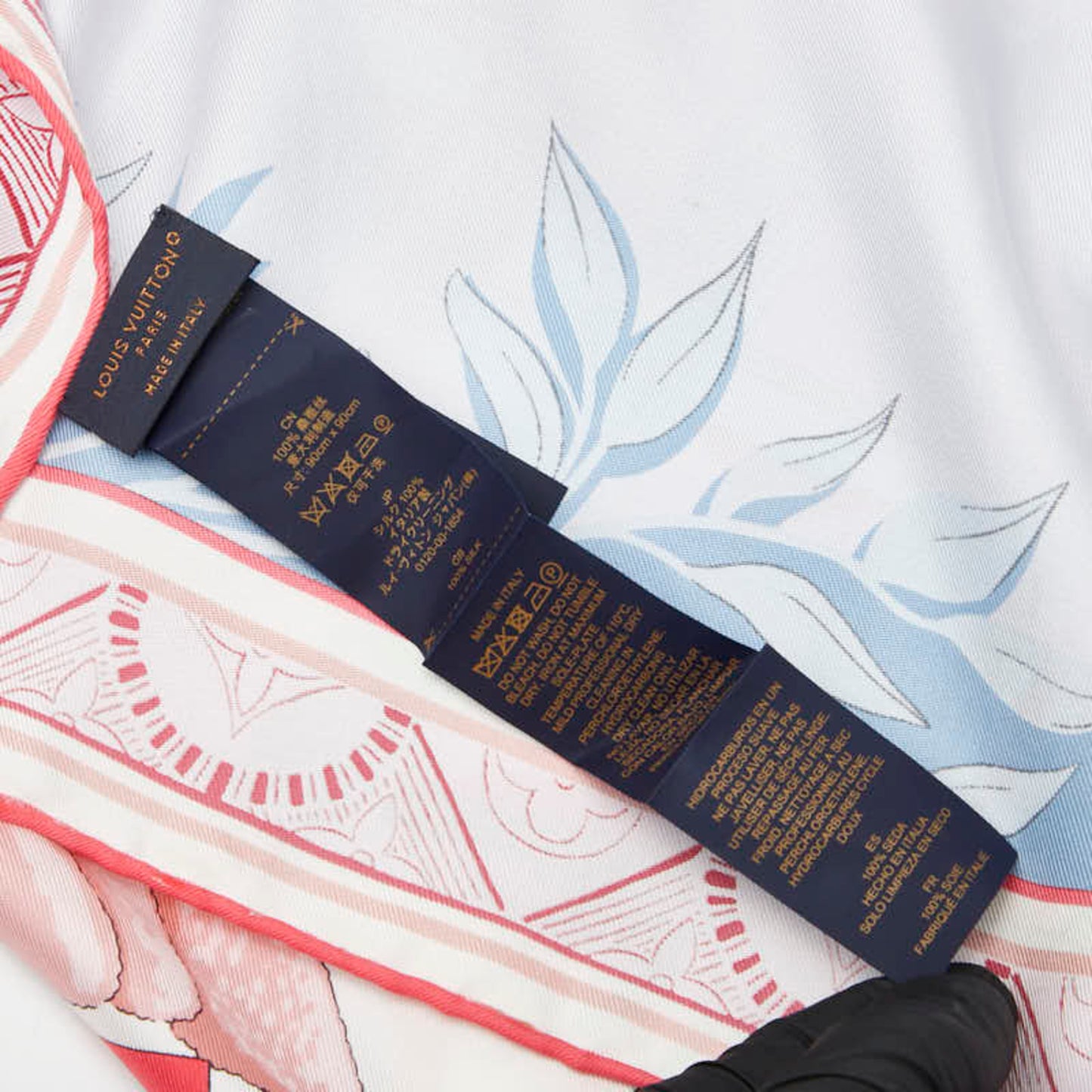 Louis Vuitton Garden Monogram Trunk Motif Scarf M78784 Pink Blue Multicolor Silk