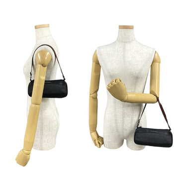 Gucci Sherry Line Logo Hardware Leather