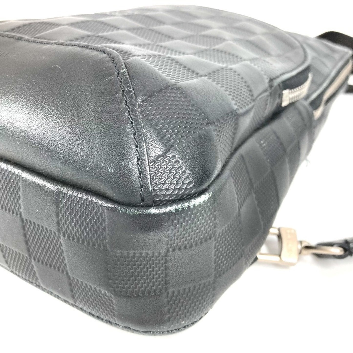 Louis Vuitton N41720 Damier Infini Avenue Sling Bag