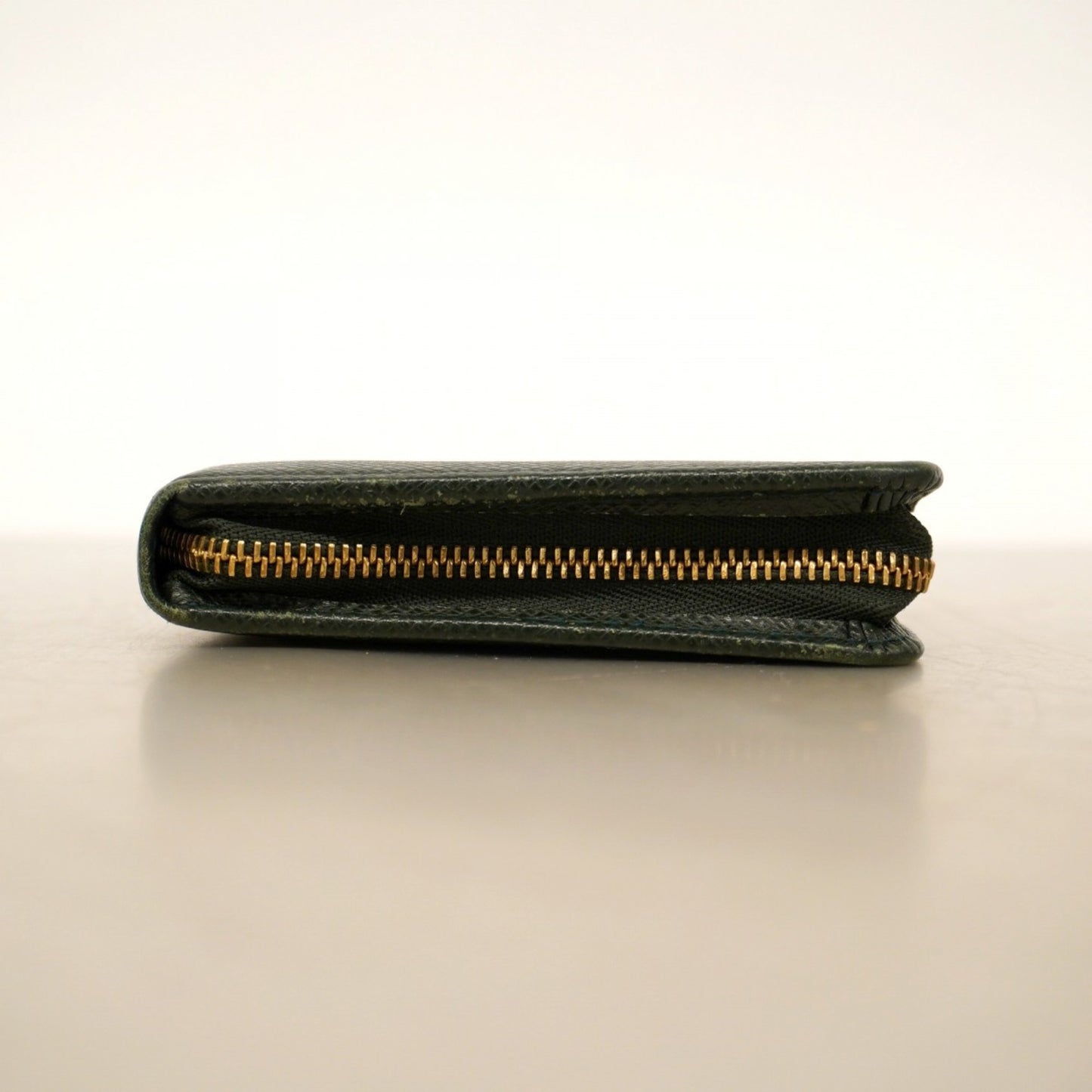 Louis Vuitton Taiga Porto Biemone Zip Wallet M30674 Episea