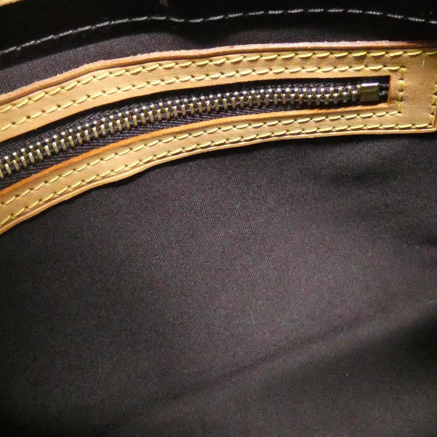 Louis Vuitton Vernis Lead Pm M91993 Handbag