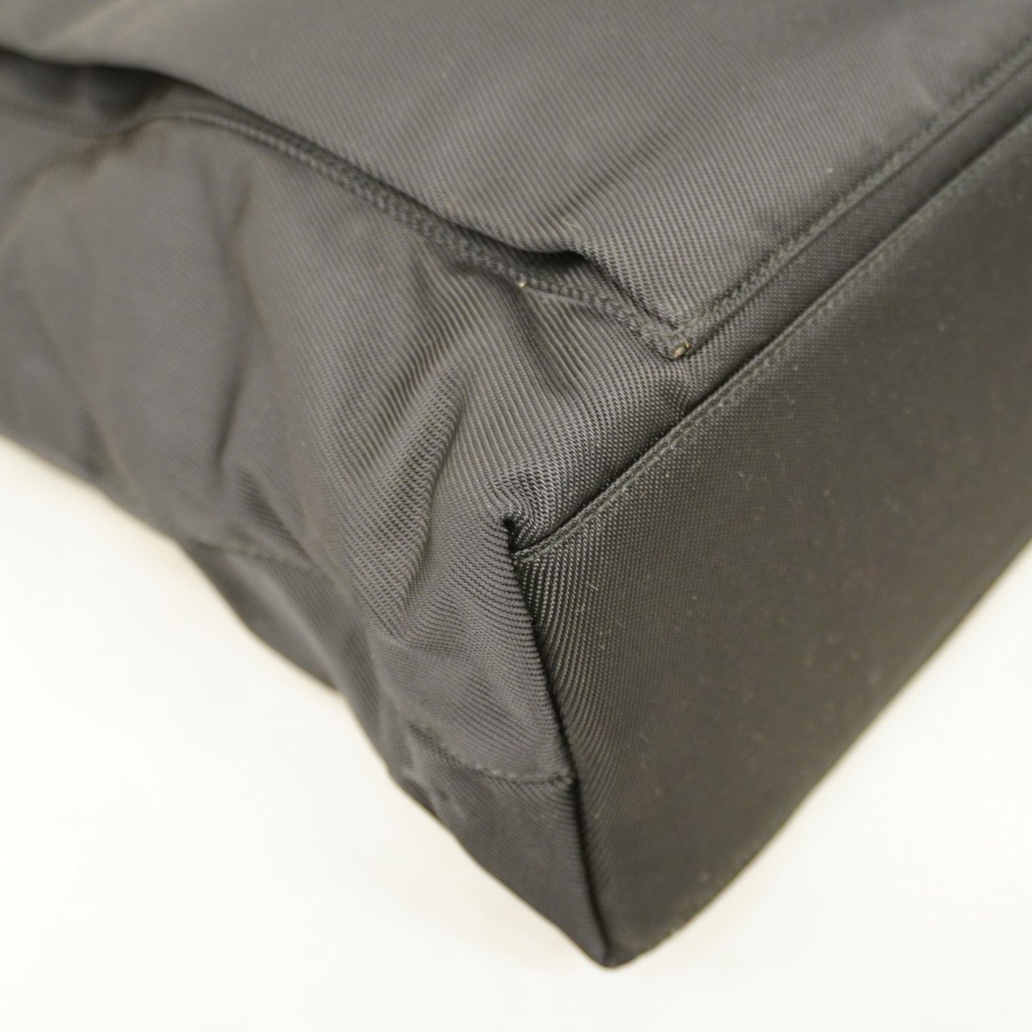 Gucci Bamboo 002 2122 Nylon Handbag In Black