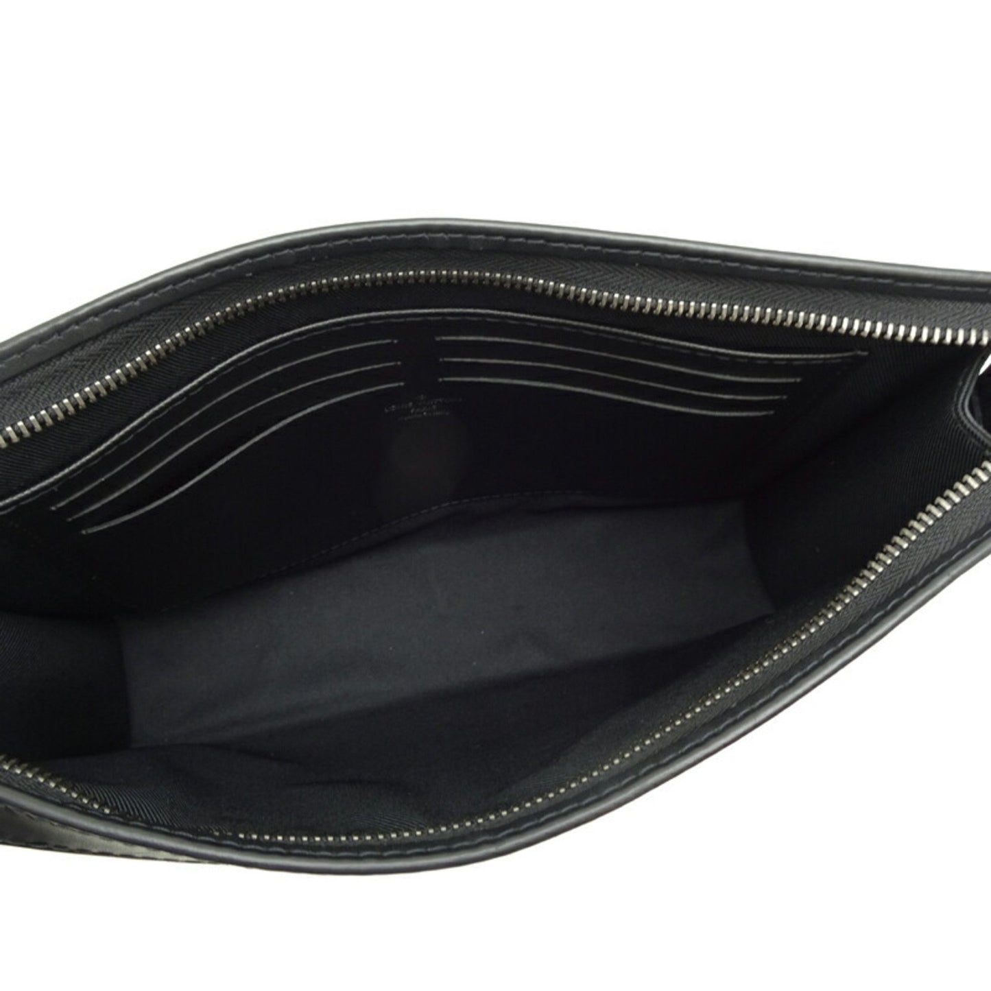 Louis Vuitton Pochette Voyage
